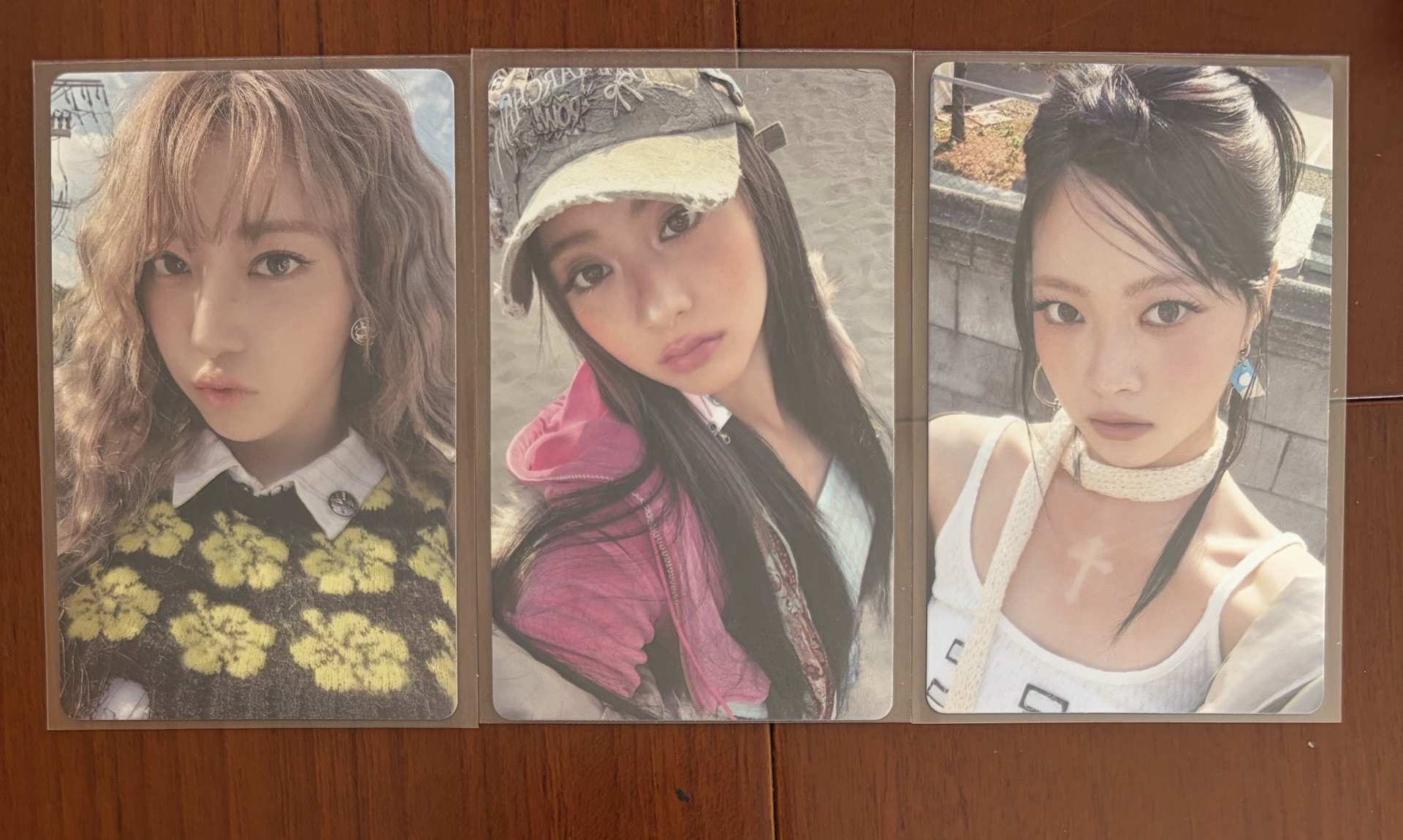 LE SSERAFIM HOT kkt 特典卡 預售PB版