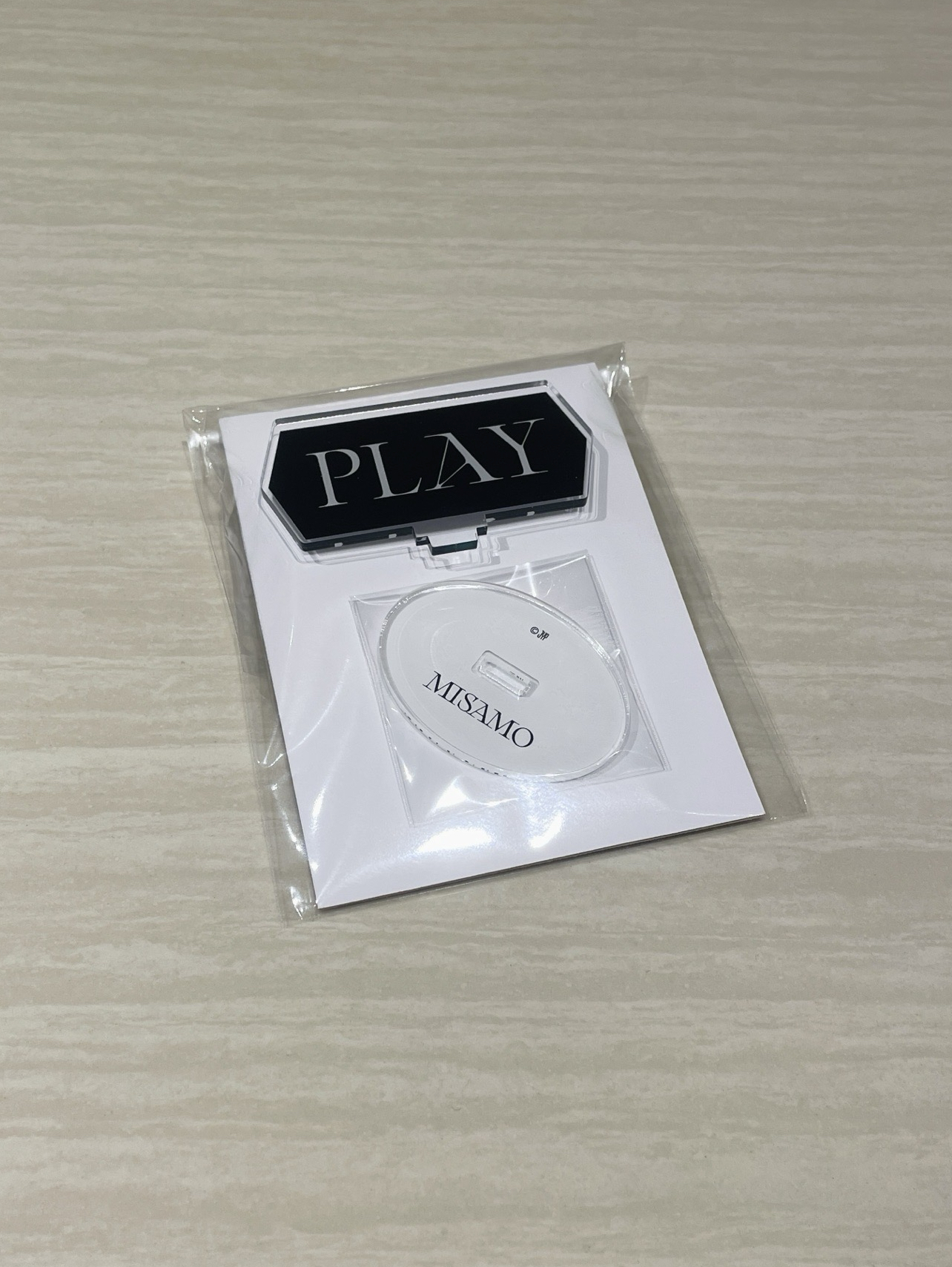 MOMO 桃 正規一 JYP JAPAN 特典卡 立牌架  