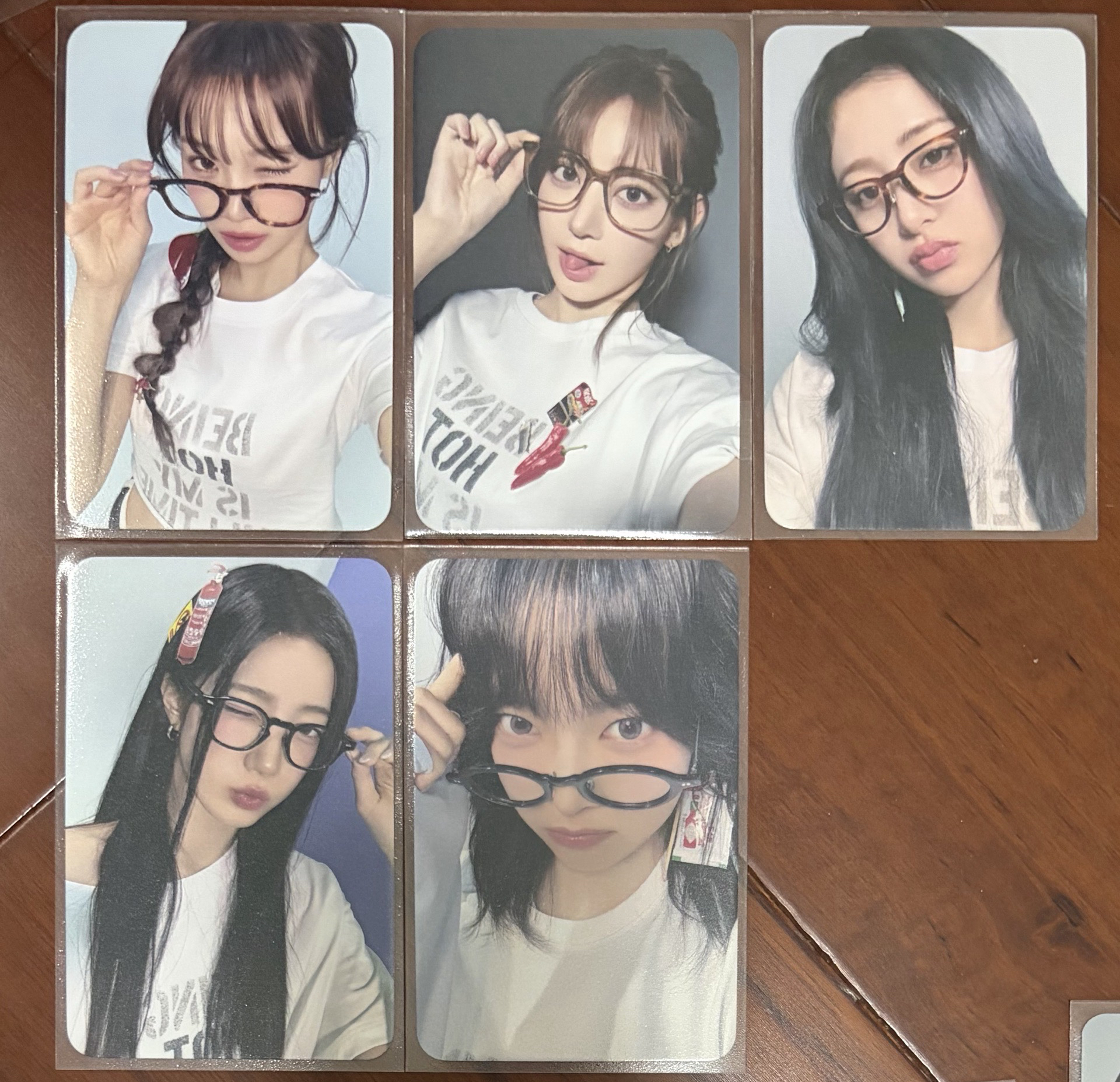 LE SSERAFIM HOT sw 幸運卡 快閃