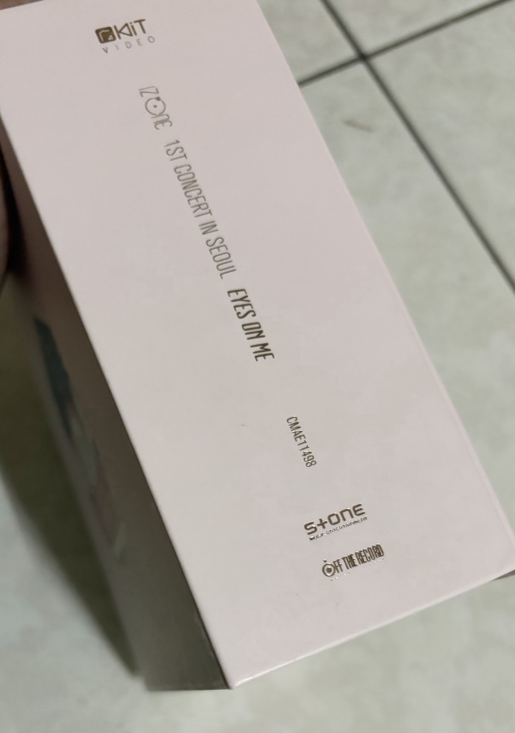 IZ*ONE 1st 演唱會 kit智能專 不含卡