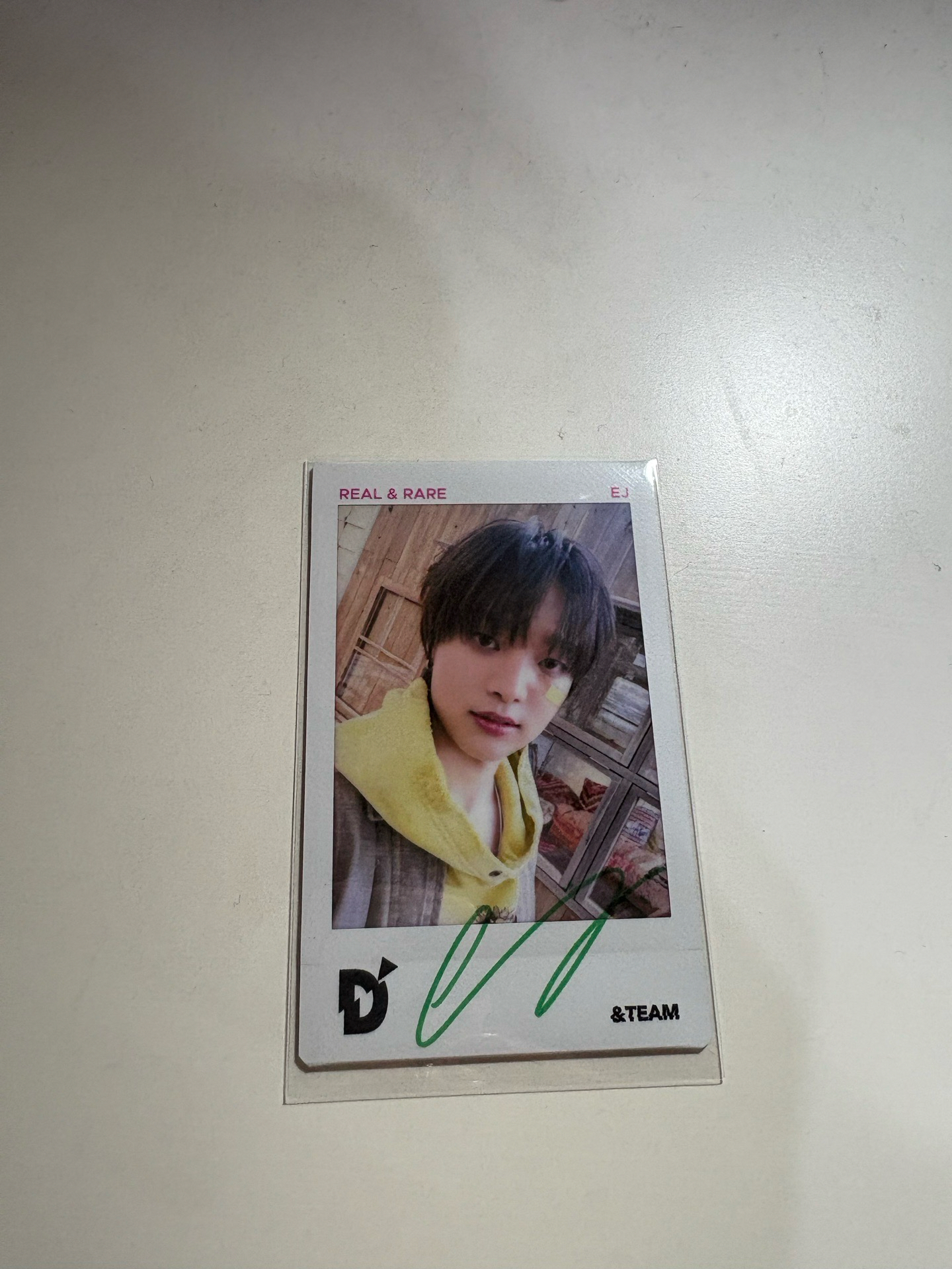 EJ