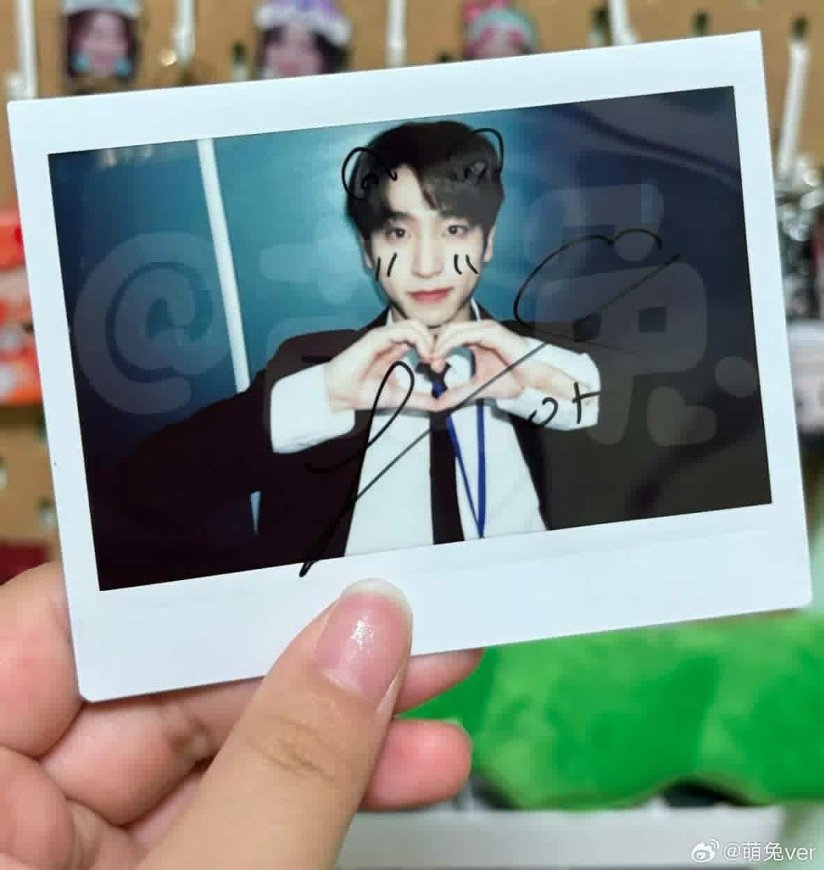 Theboyz李上淵抽選拍 全球僅1