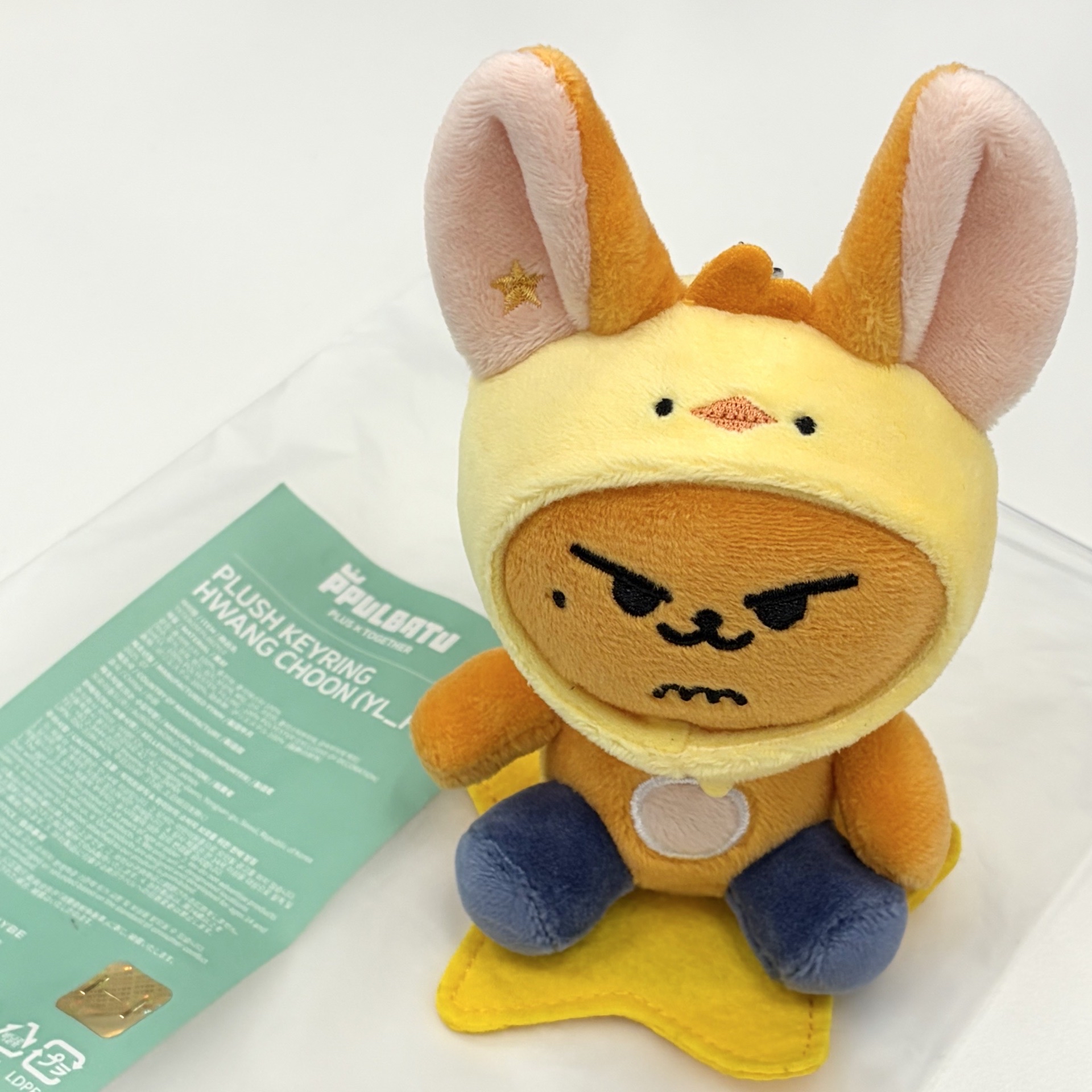 角巴兔 黃春 坐娃