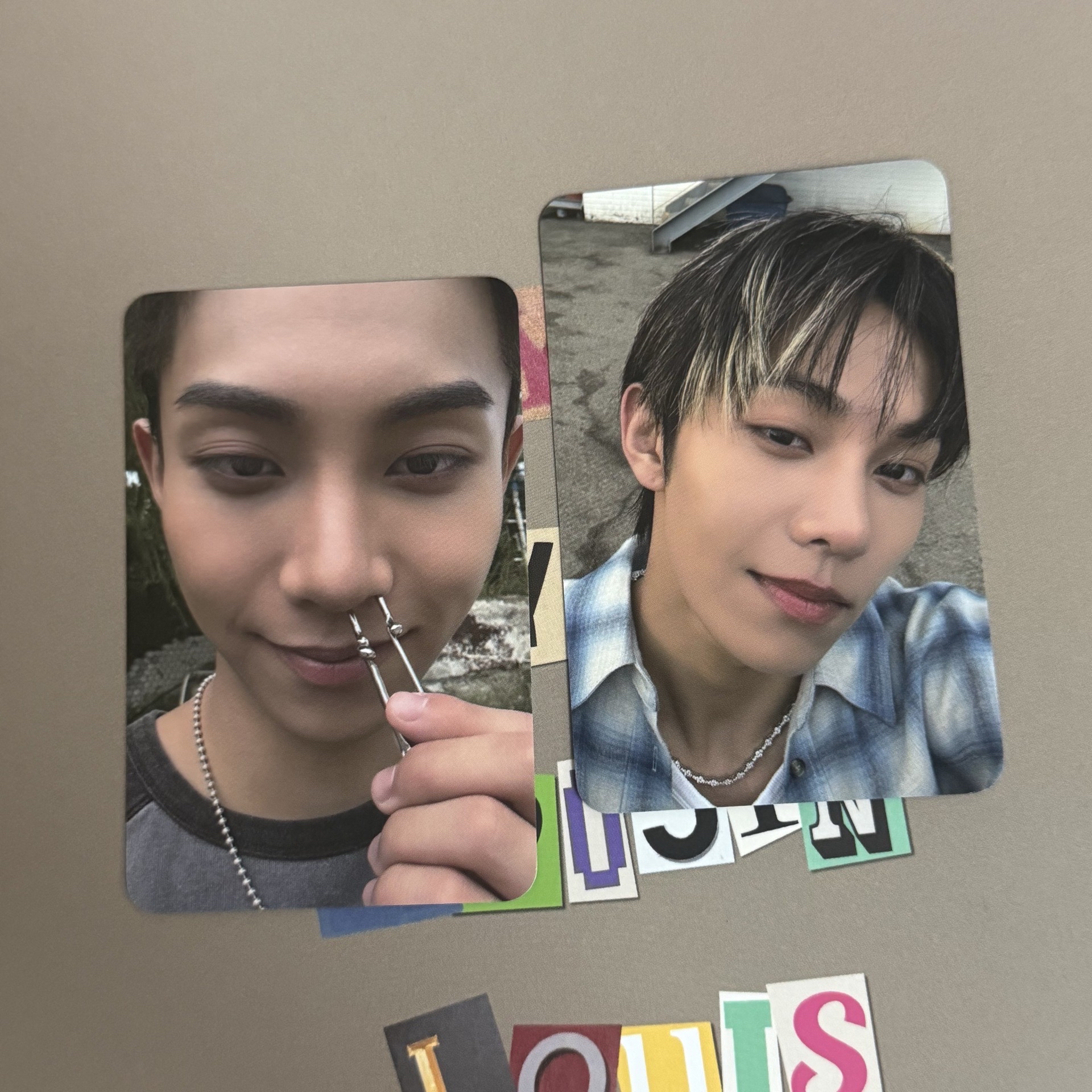 LNGSHOT 單貼紙書+🌰小卡兩張