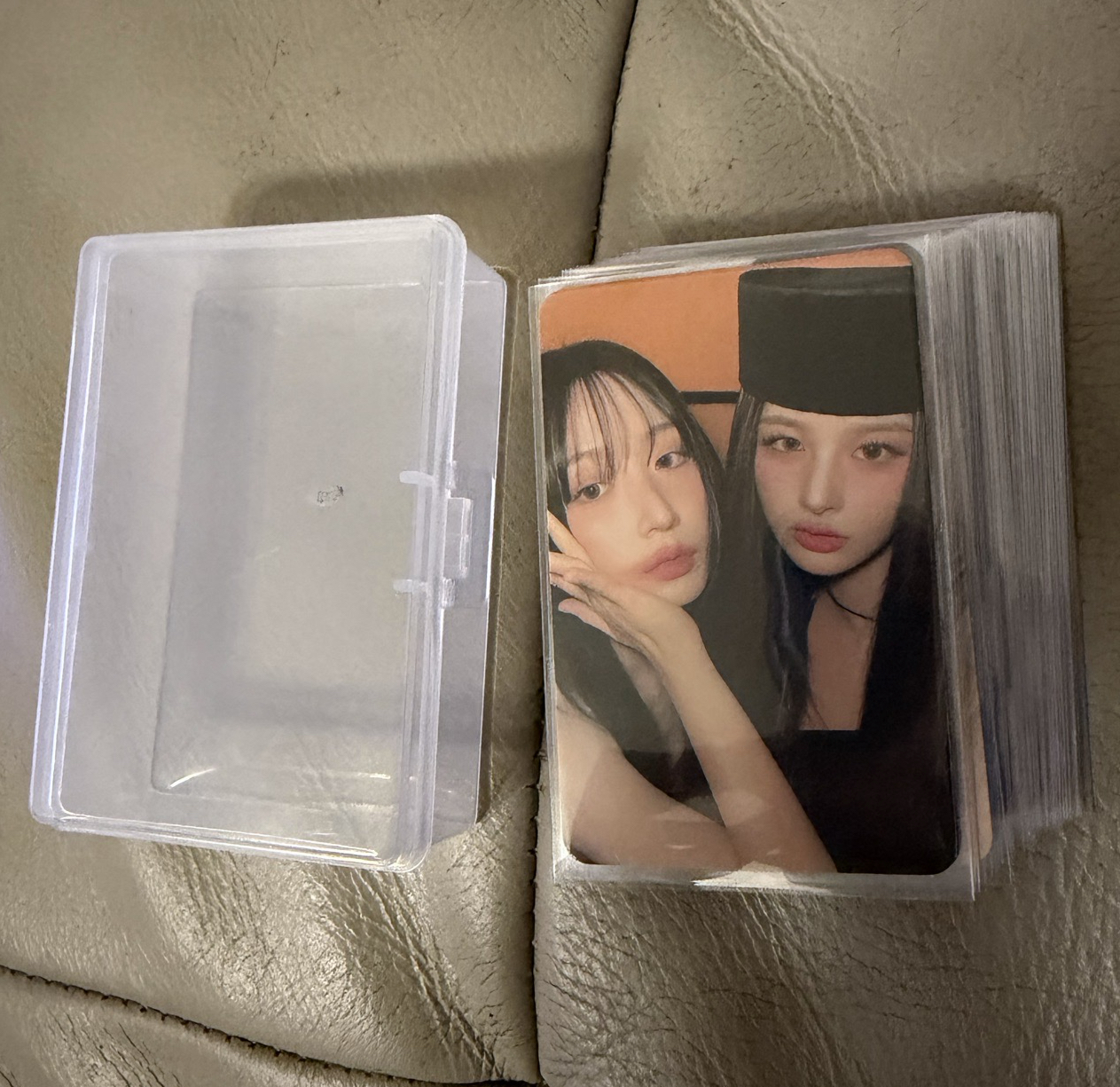 正規一專卡33張附卡盒