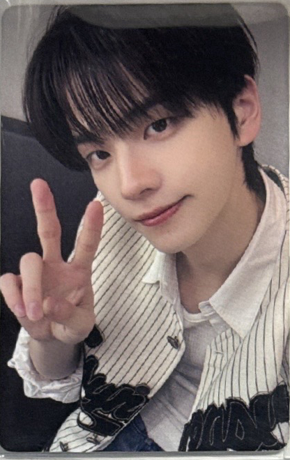 yzy5.0 手繪卡背 申惟