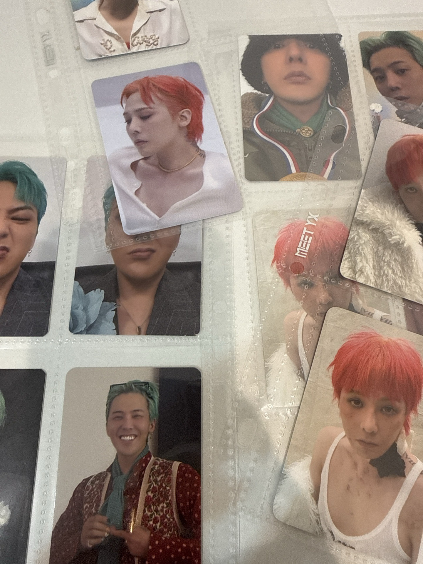 權志龍小卡跳樓大拍賣2