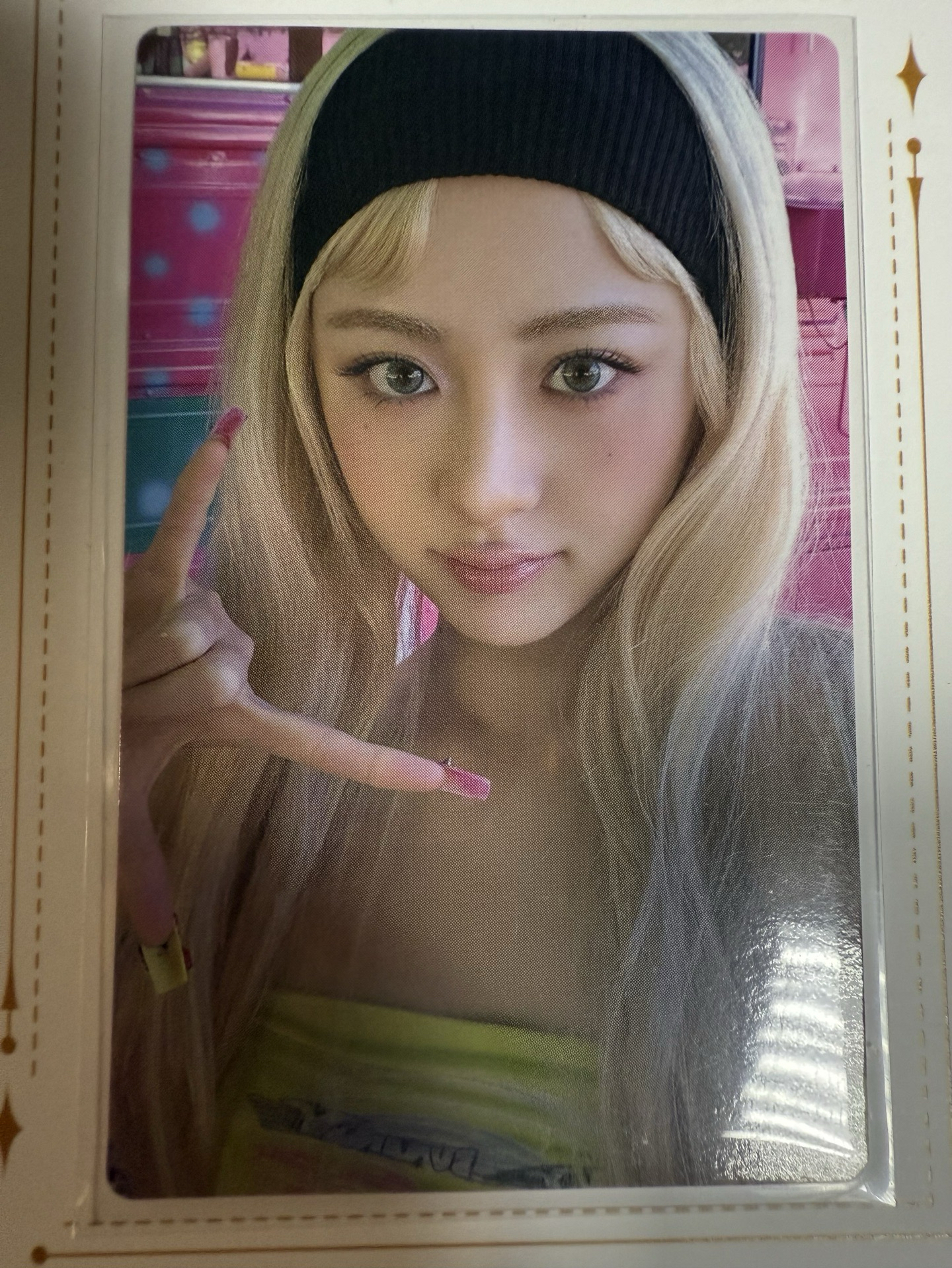 DIFFERENT 專輯卡 小卡盤ver.