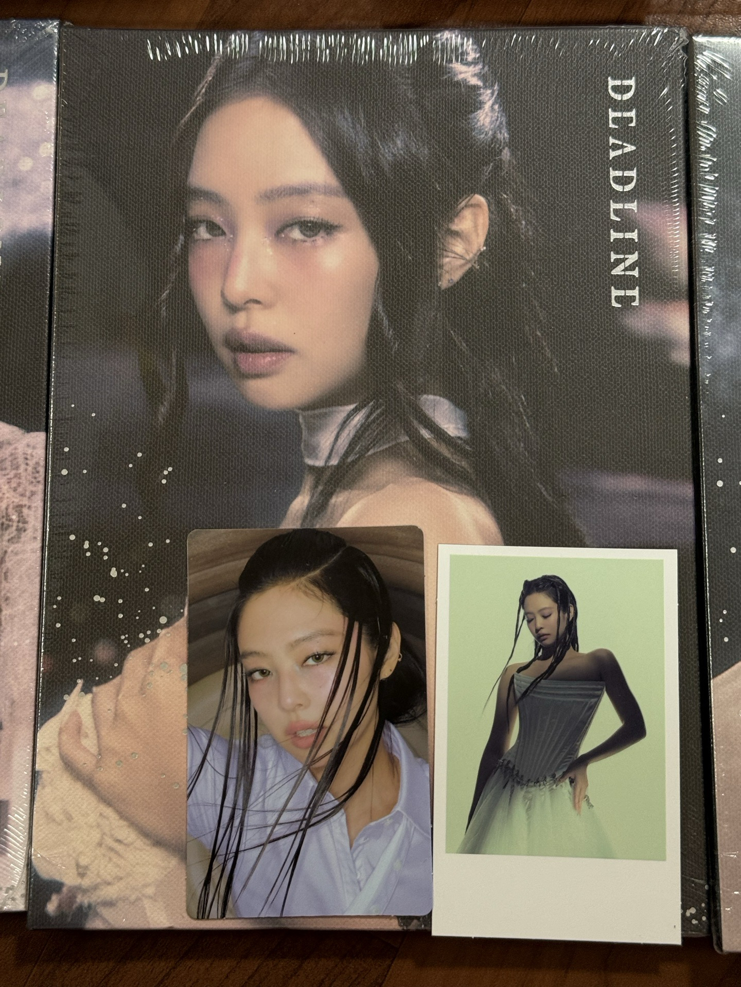 JENNIE