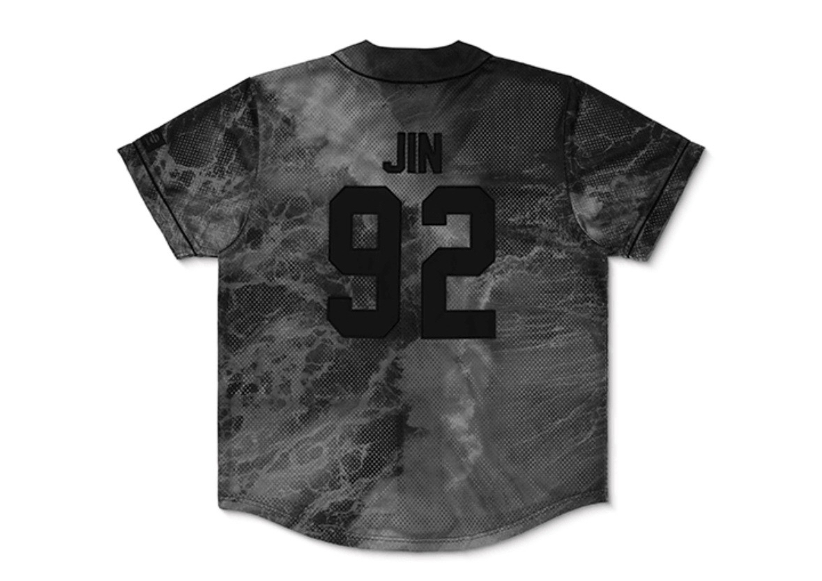 已購買到 Jin 球衣 M號