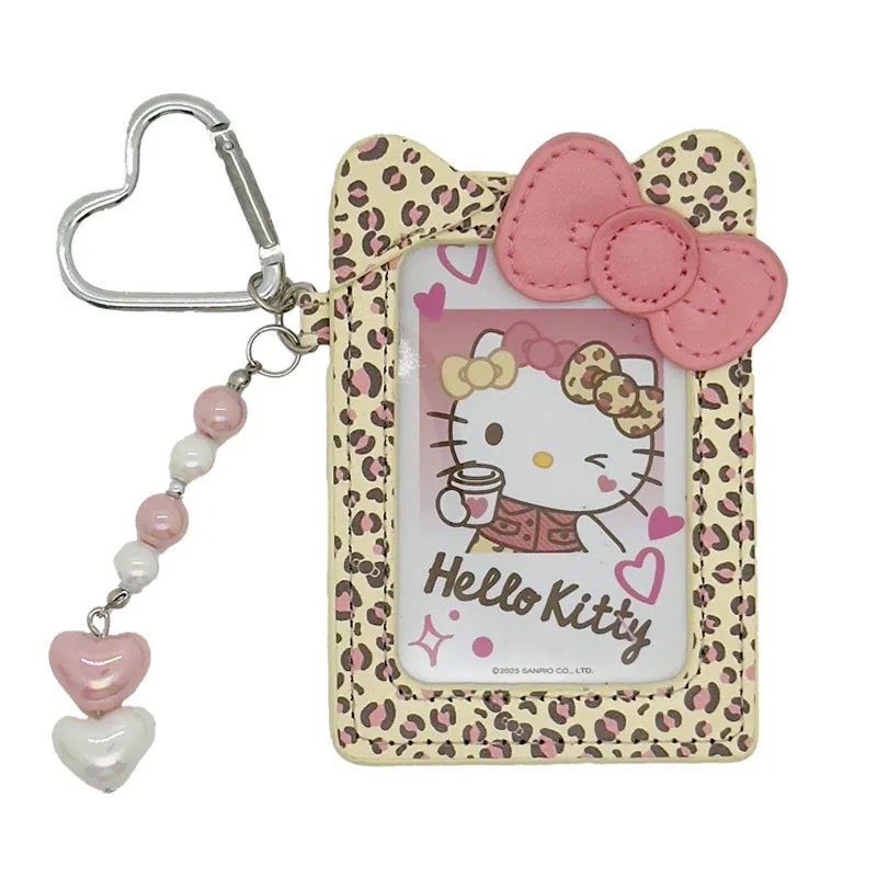 𝜗𝜚˚⋆Hello Kitty 愛心扣豹紋皮質卡套⸝⋆