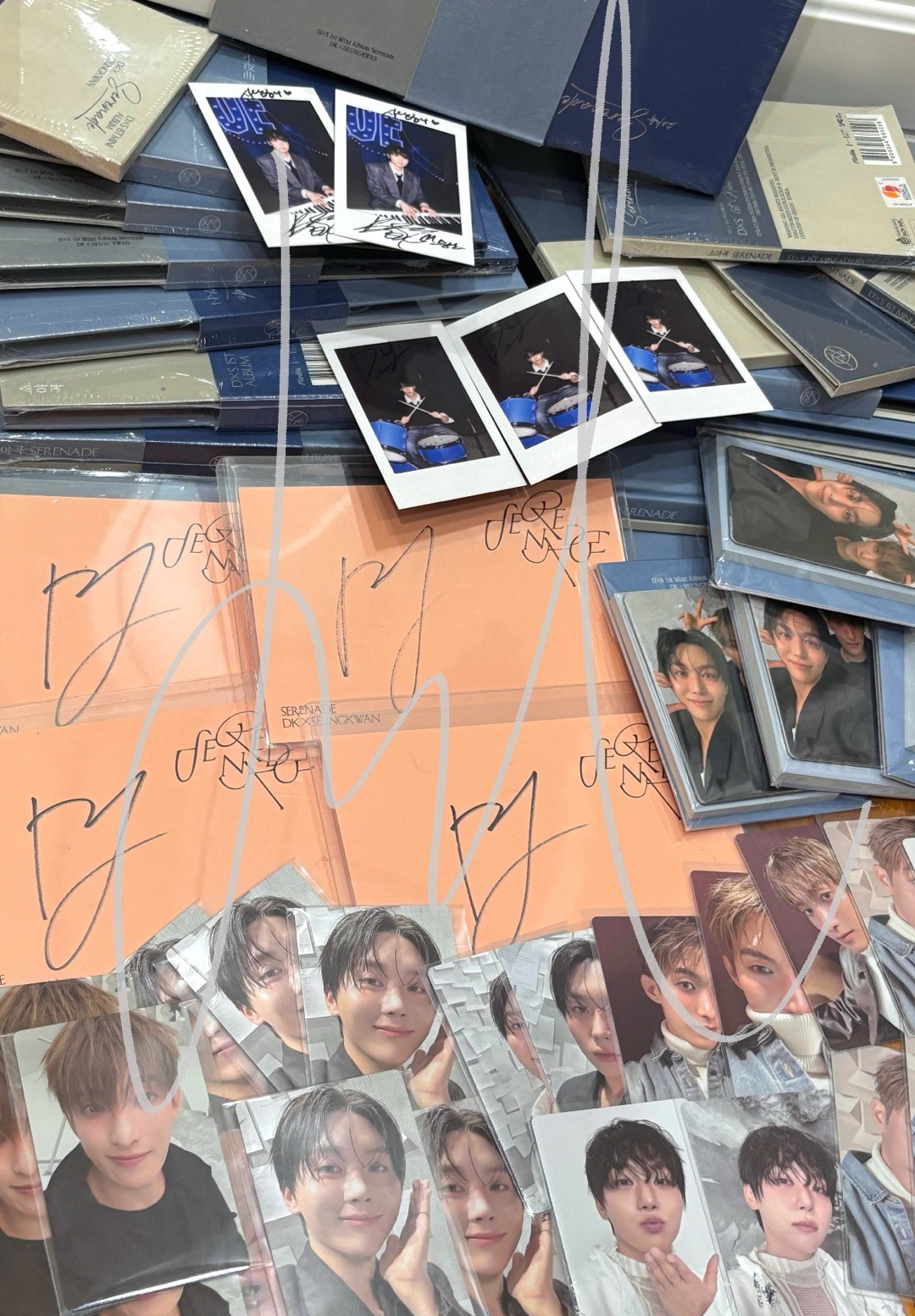 碩美通親簽+雪人碩圍巾碩