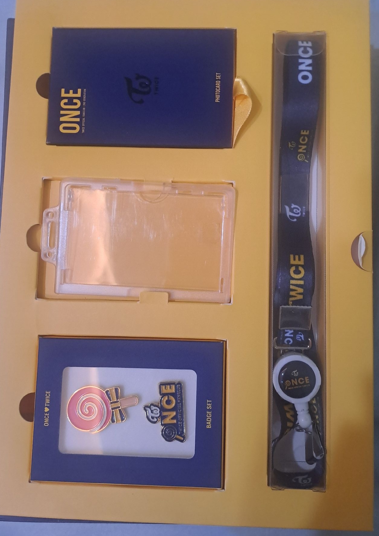 TWICE二期會員禮固配