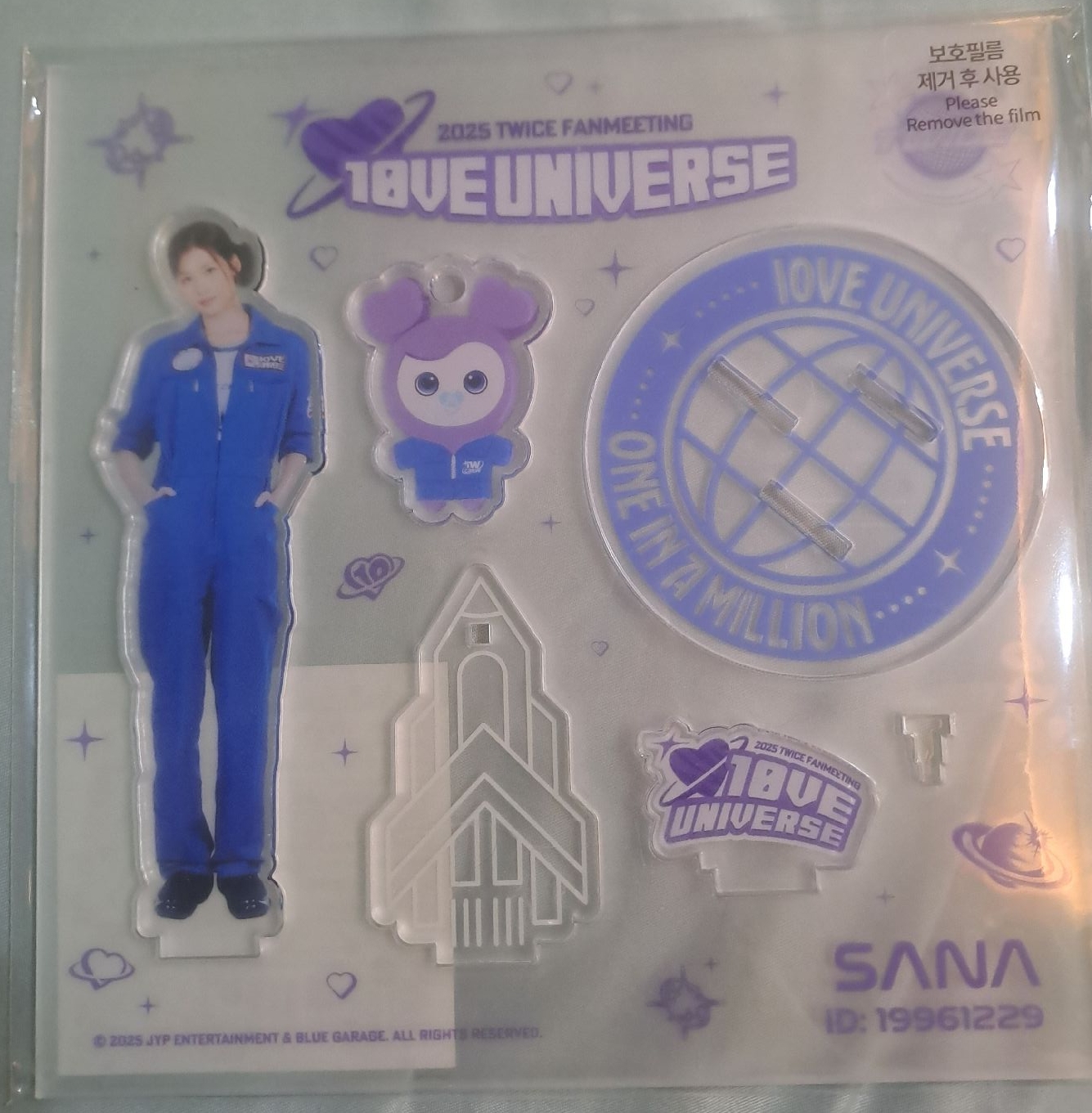 TWICE SANA十週年立牌