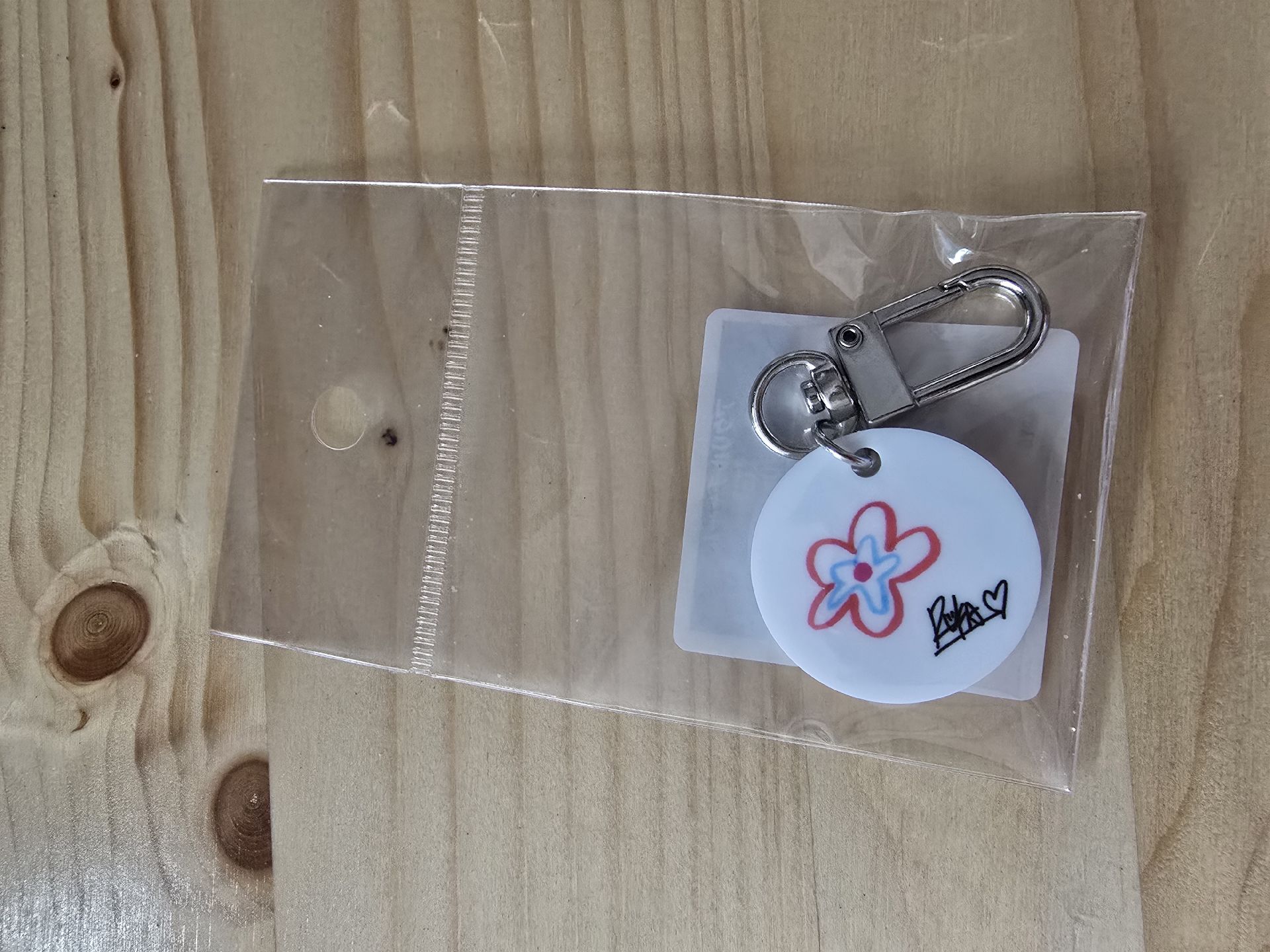 BABYMONSTER  日本快閃 手繪吊飾