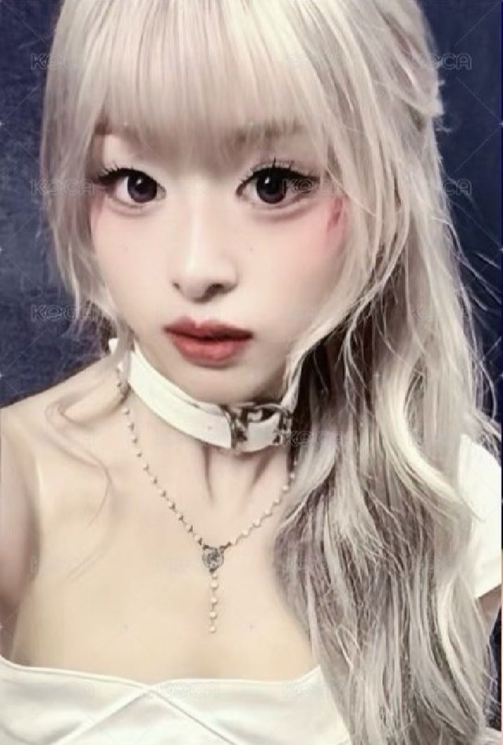 BABY MONSTER Ahyeon小卡