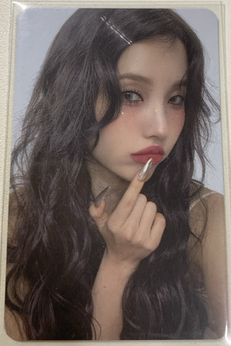 I feel 專輯卡 BUTTERFLY版