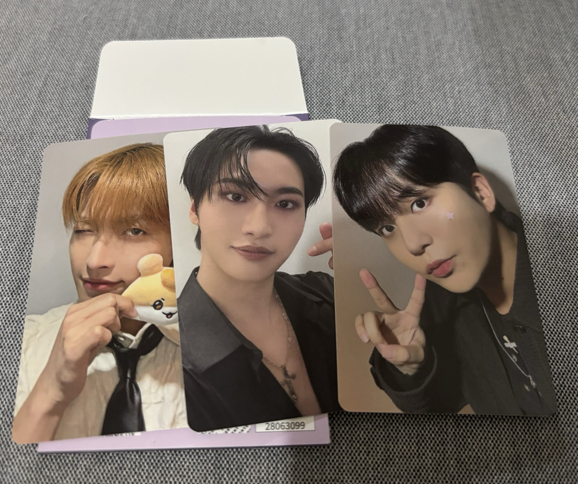 隨機卡包（中星鍾）+滿額卡鍾