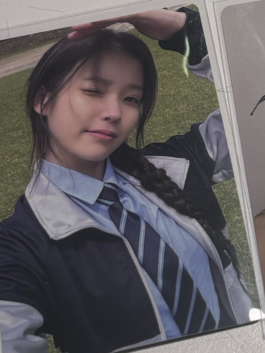 藍衣服