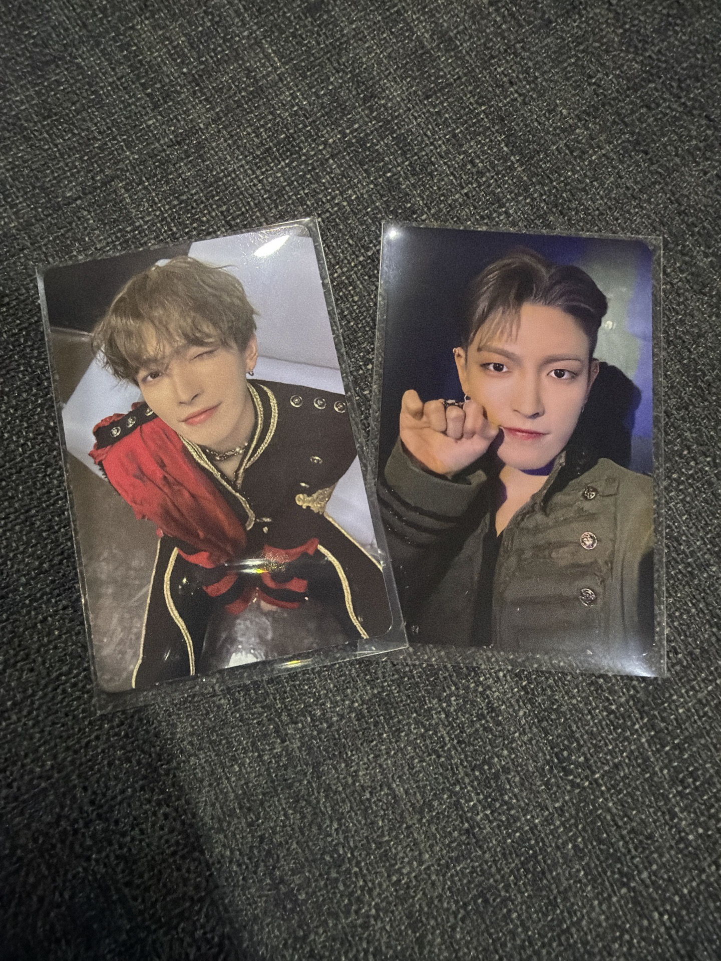 坐坐中兩張不拆