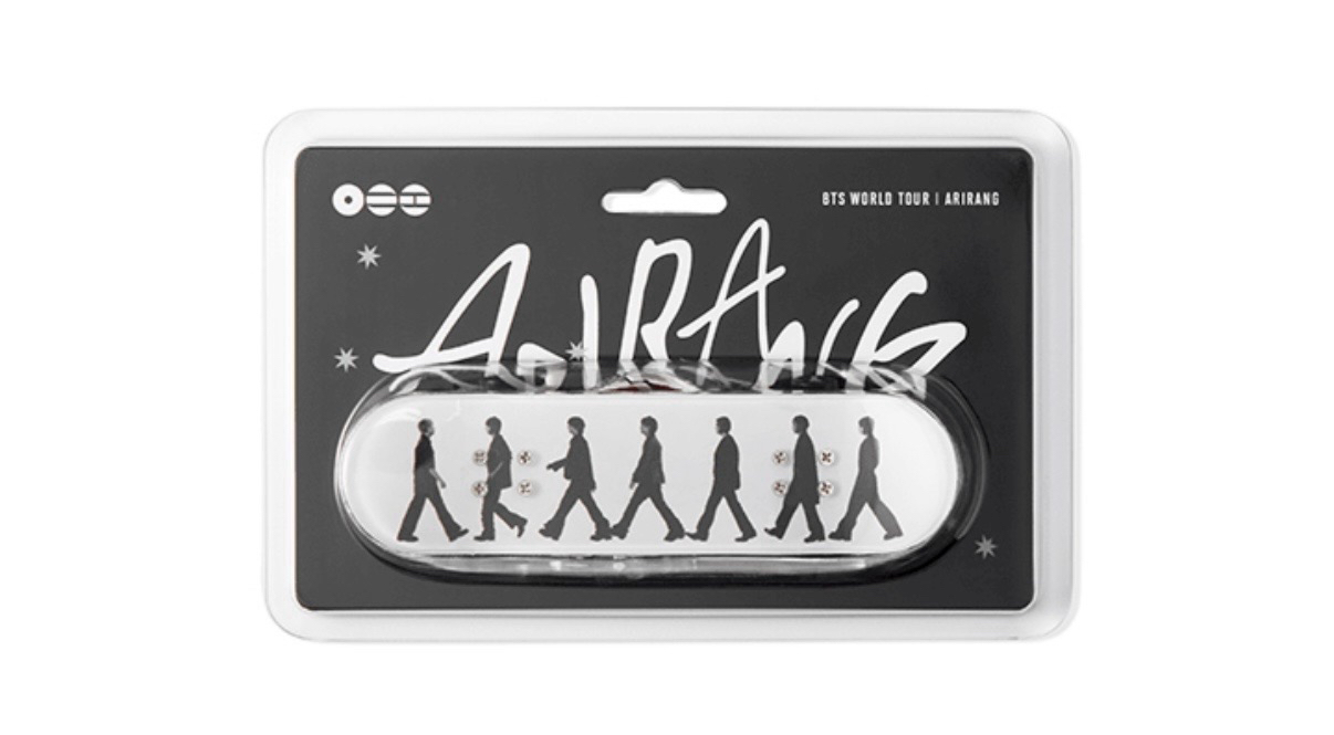 BTS ARIRANG滑板鑰匙圈（白）