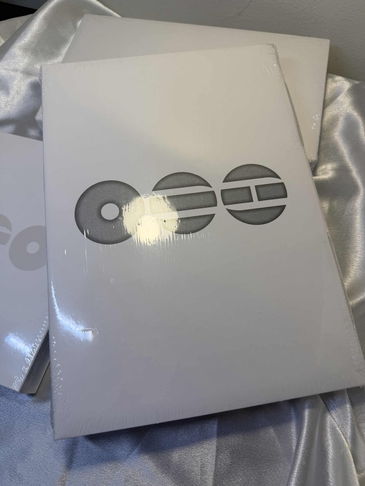 （現貨）ARIRANG 專輯 Living Legend