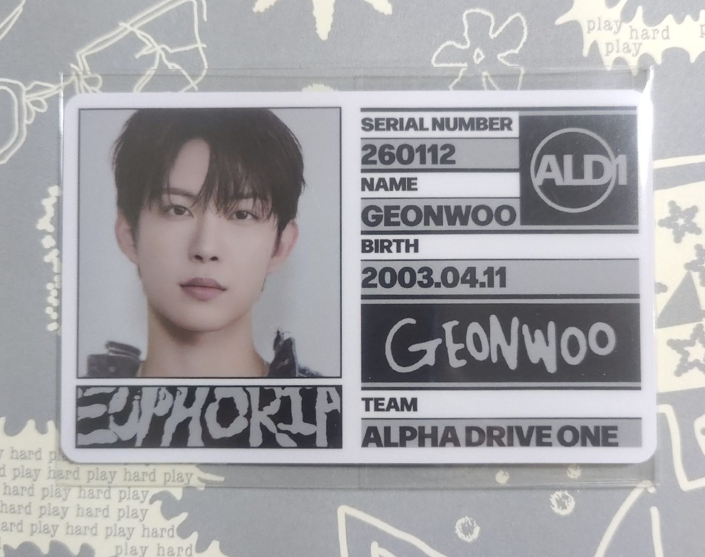 迷一 Freak Alarm ver.Staff Pass  專輯卡 