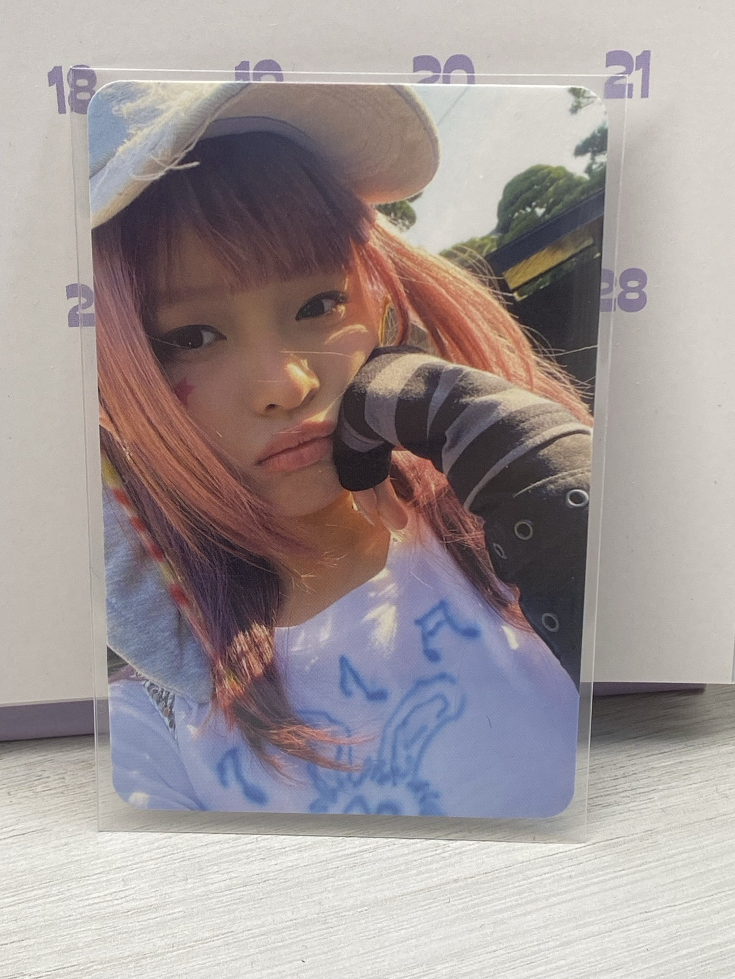 OMG 專輯卡 WVS B ver. hanni 