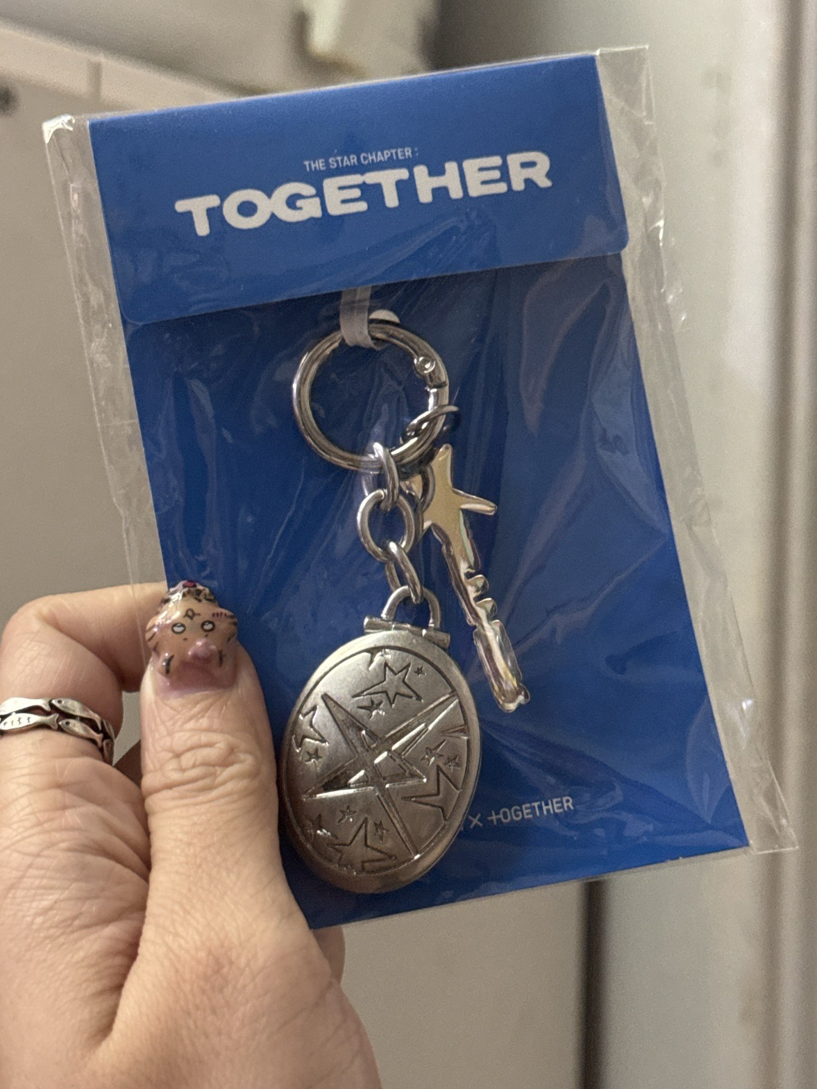 正四 鑰匙圈吊飾 照片吊飾（分成員）竣🦊