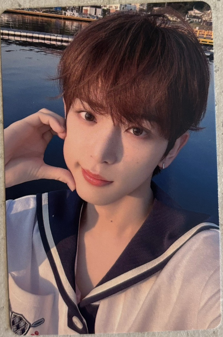 水手服臉頰愛心