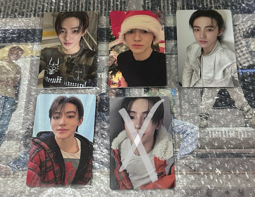 現貨 年末四通路玹 一鍵畢業