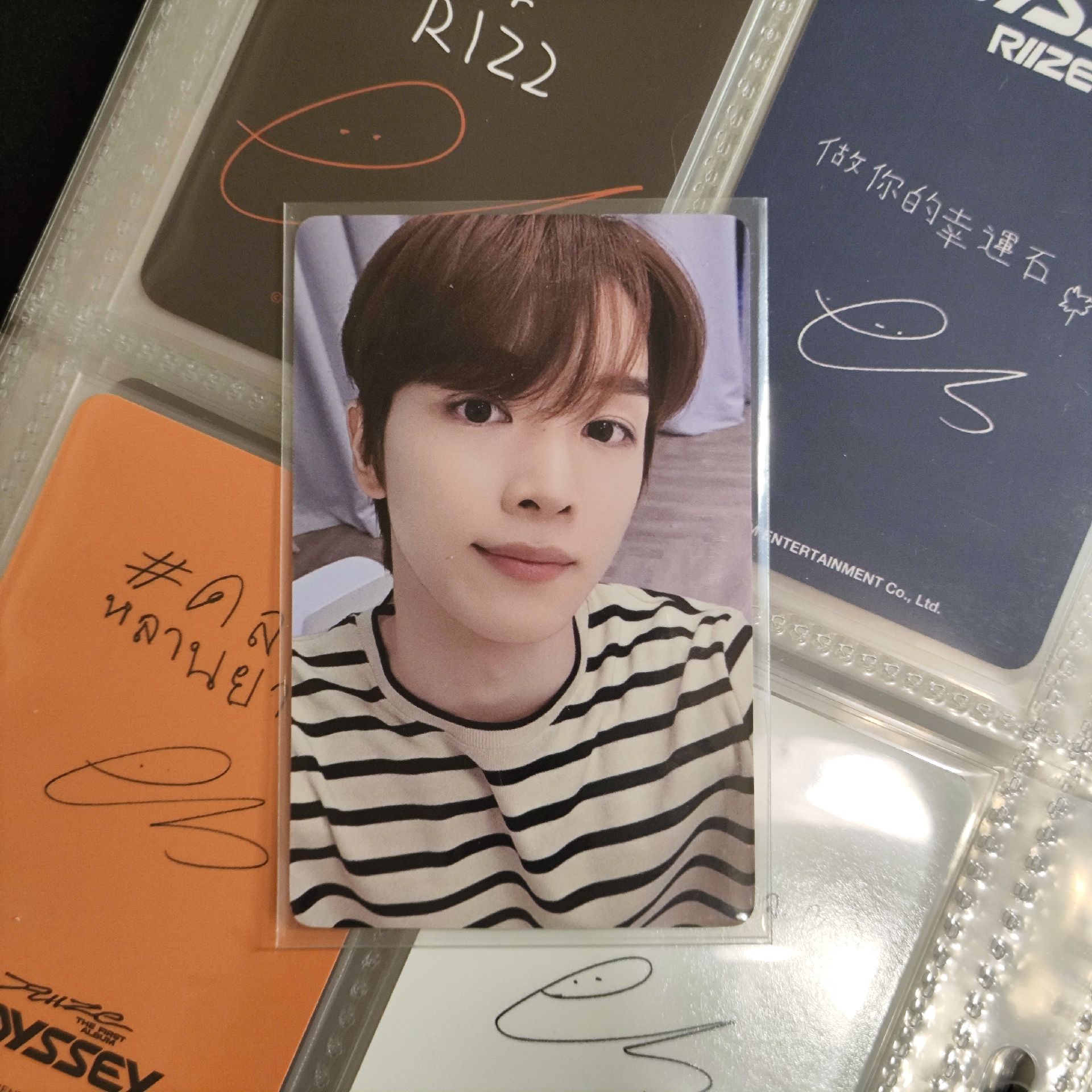 yzy成燦（中背圖二）