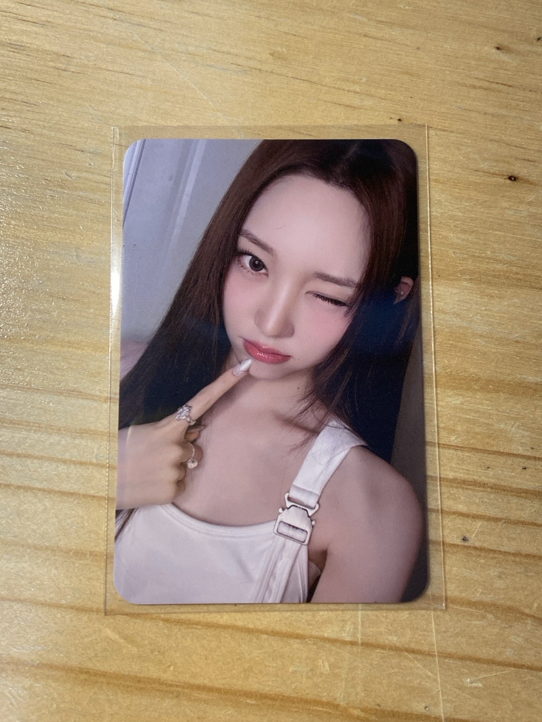 [ADP]clio代言卡書（需綁2張泰專卡or一張泰衣服卡）