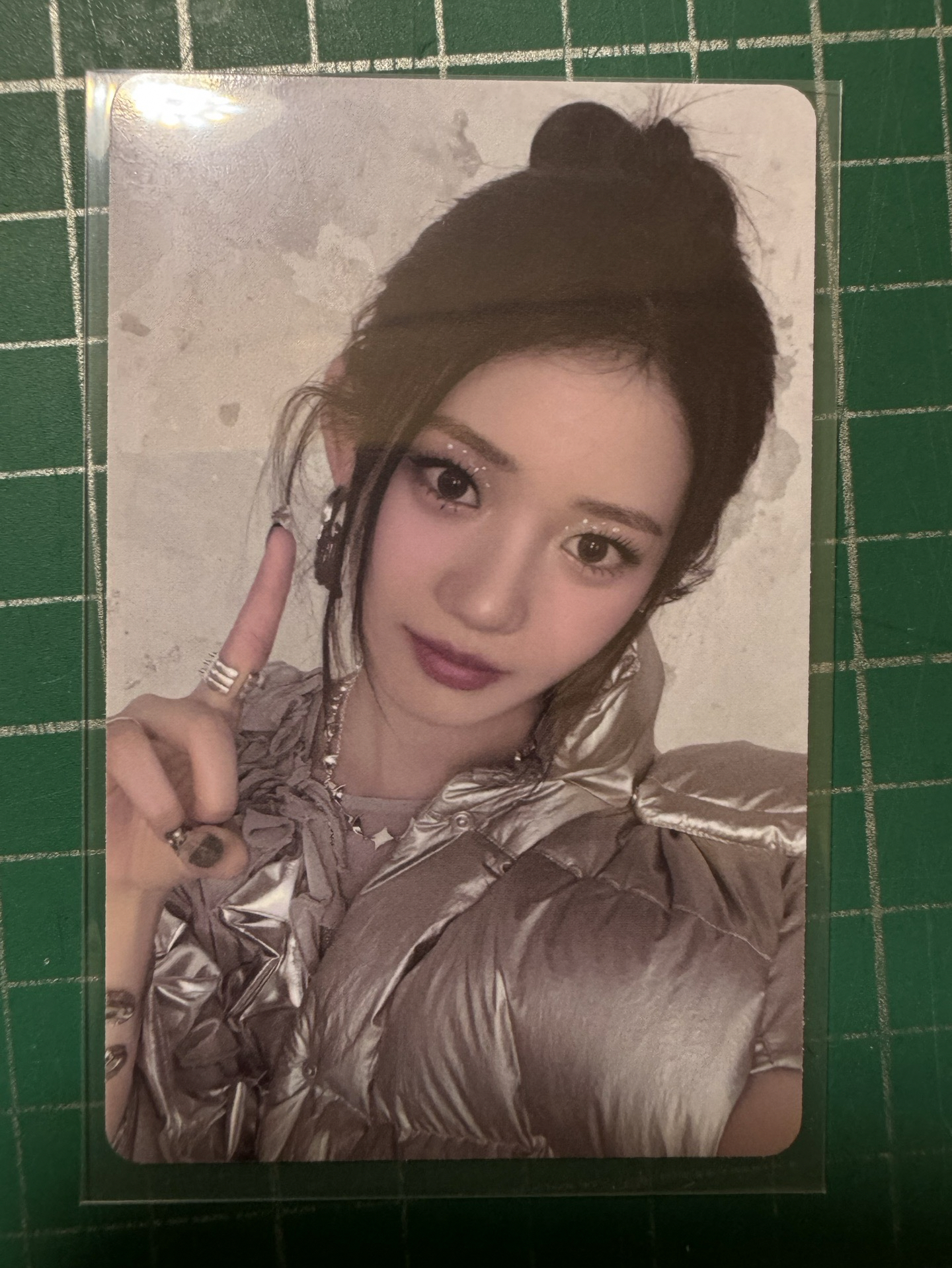 Rora 線下簽售卡