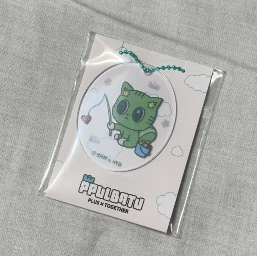 日本全家松喵吊飾