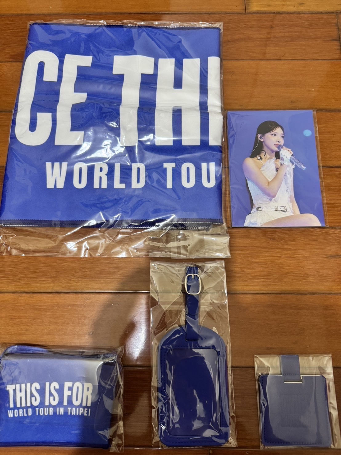 TWICE 台北場VIP周邊