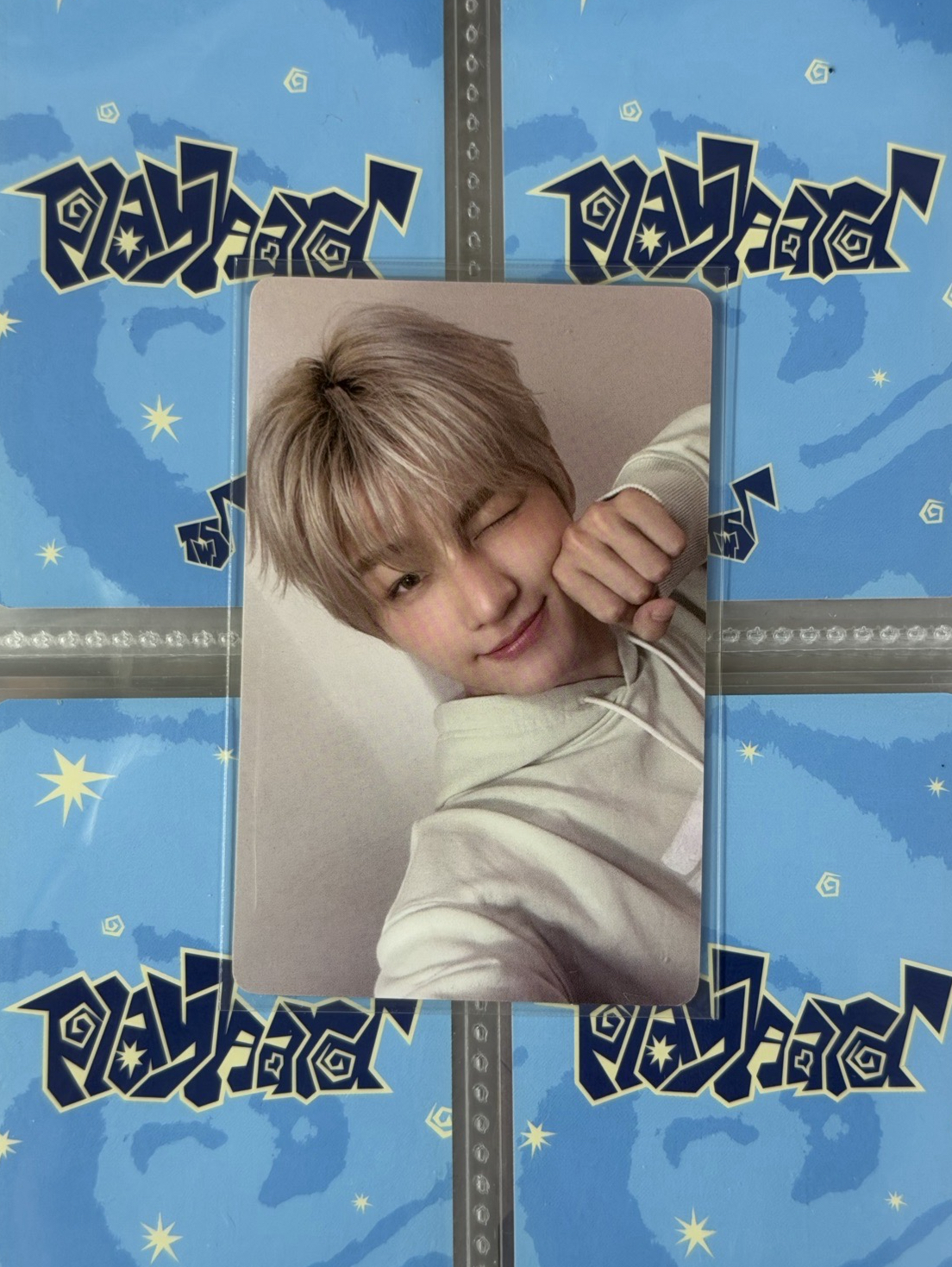 志薰 一直娛中文卡背「以後的日子不會下雨，我們會一直在一起」