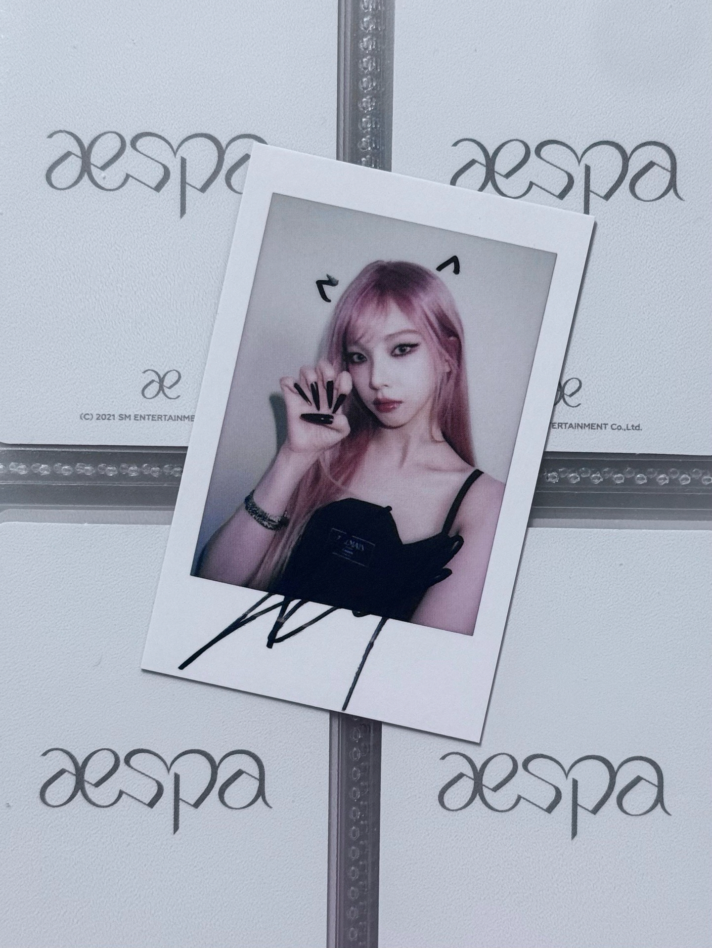 KARINA 雜誌復刻拍立得