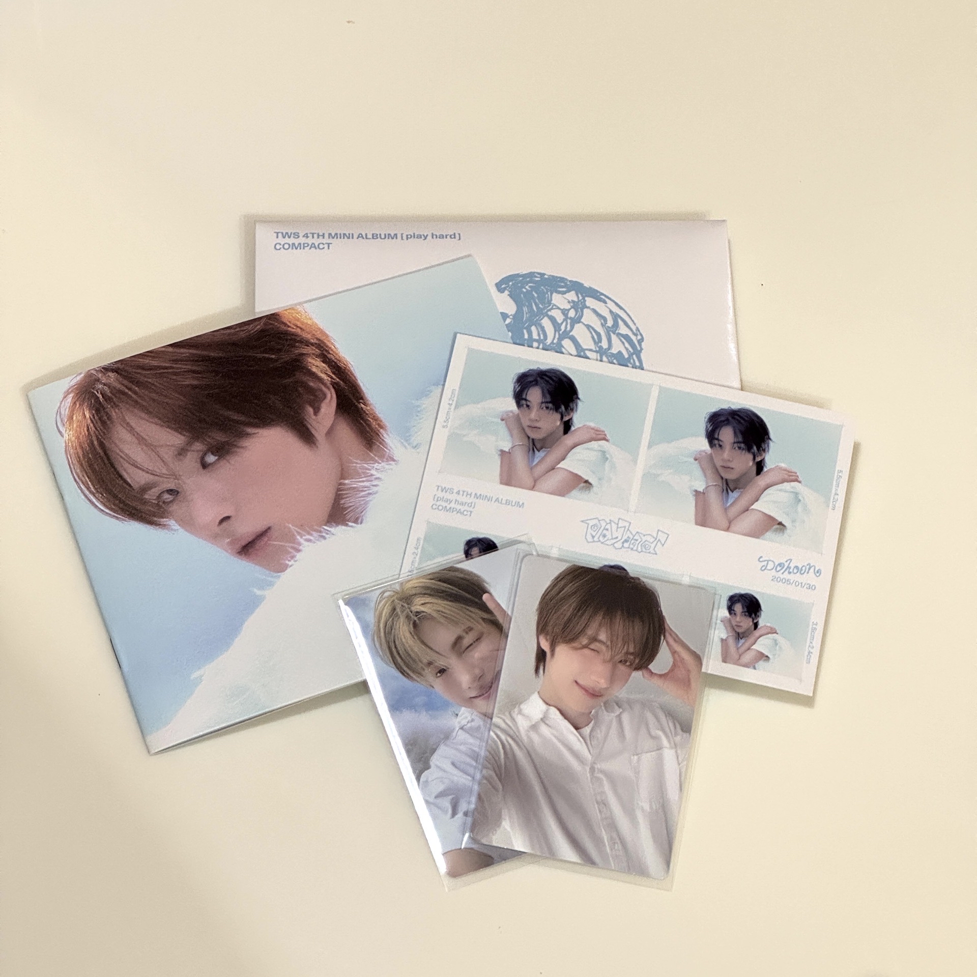 TWS play hard compact 全專