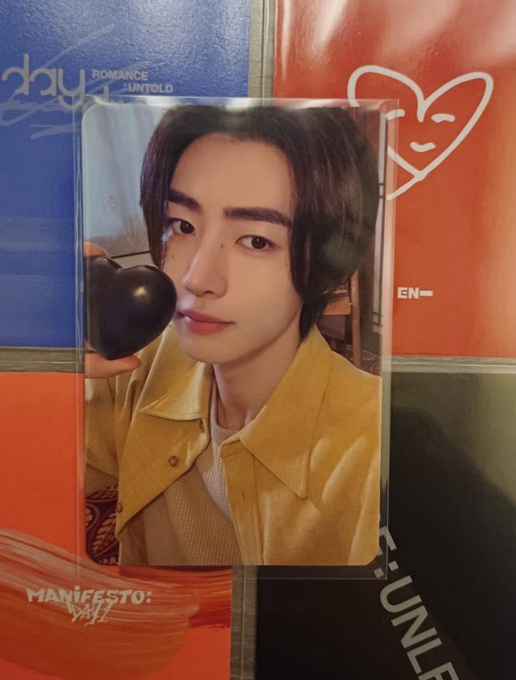 中背「我在想你被發現了嗎」