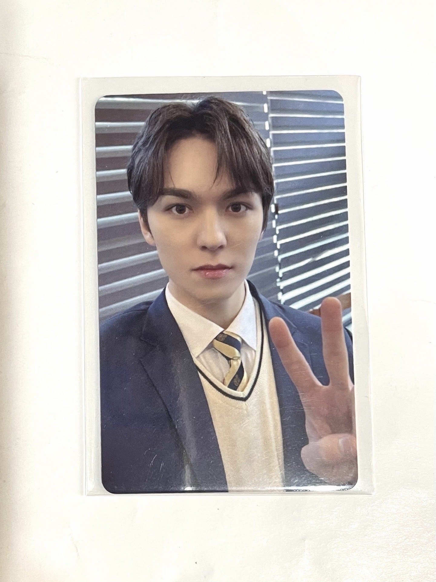 【VERNON】仁川場限 制服卡（有瑕）