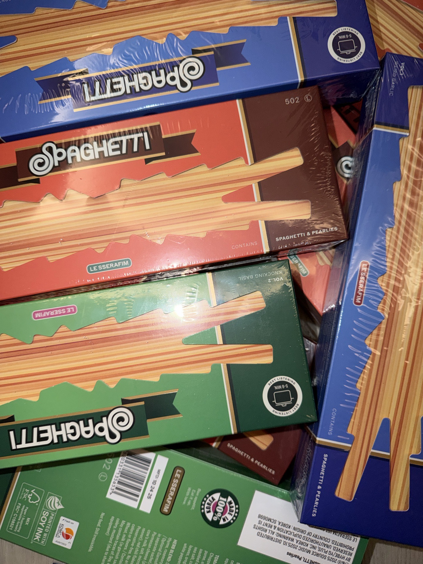 LE SSERAFIM spaghetti 未拆專