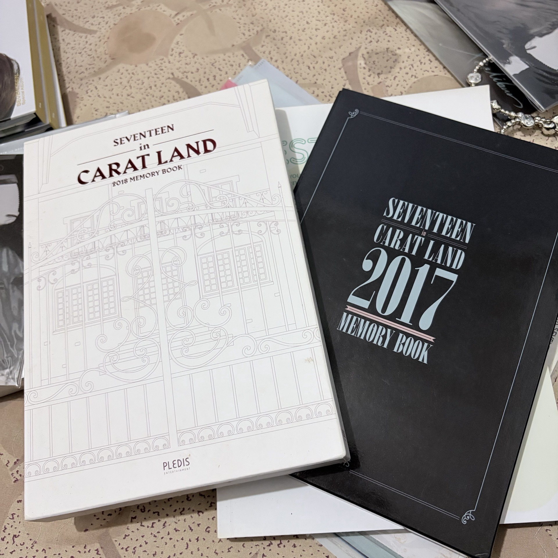 2017 2018 carat land克拉島 memory book