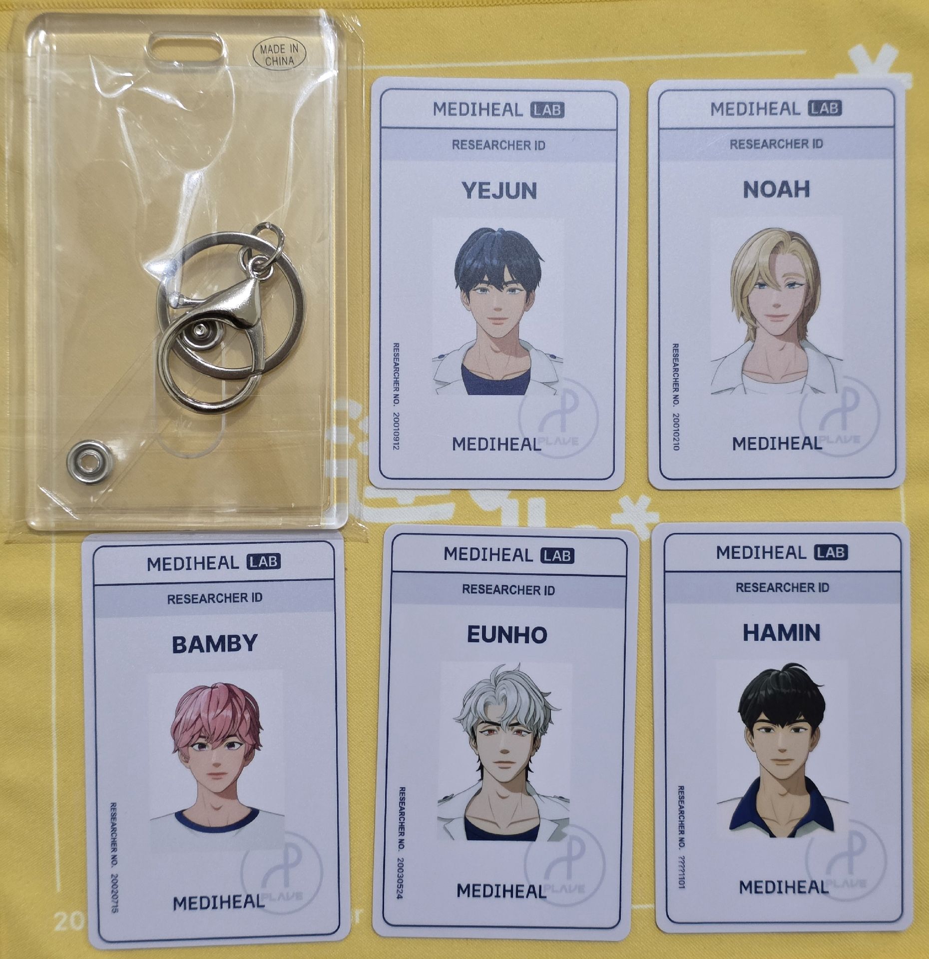 PLAVE證件照整套