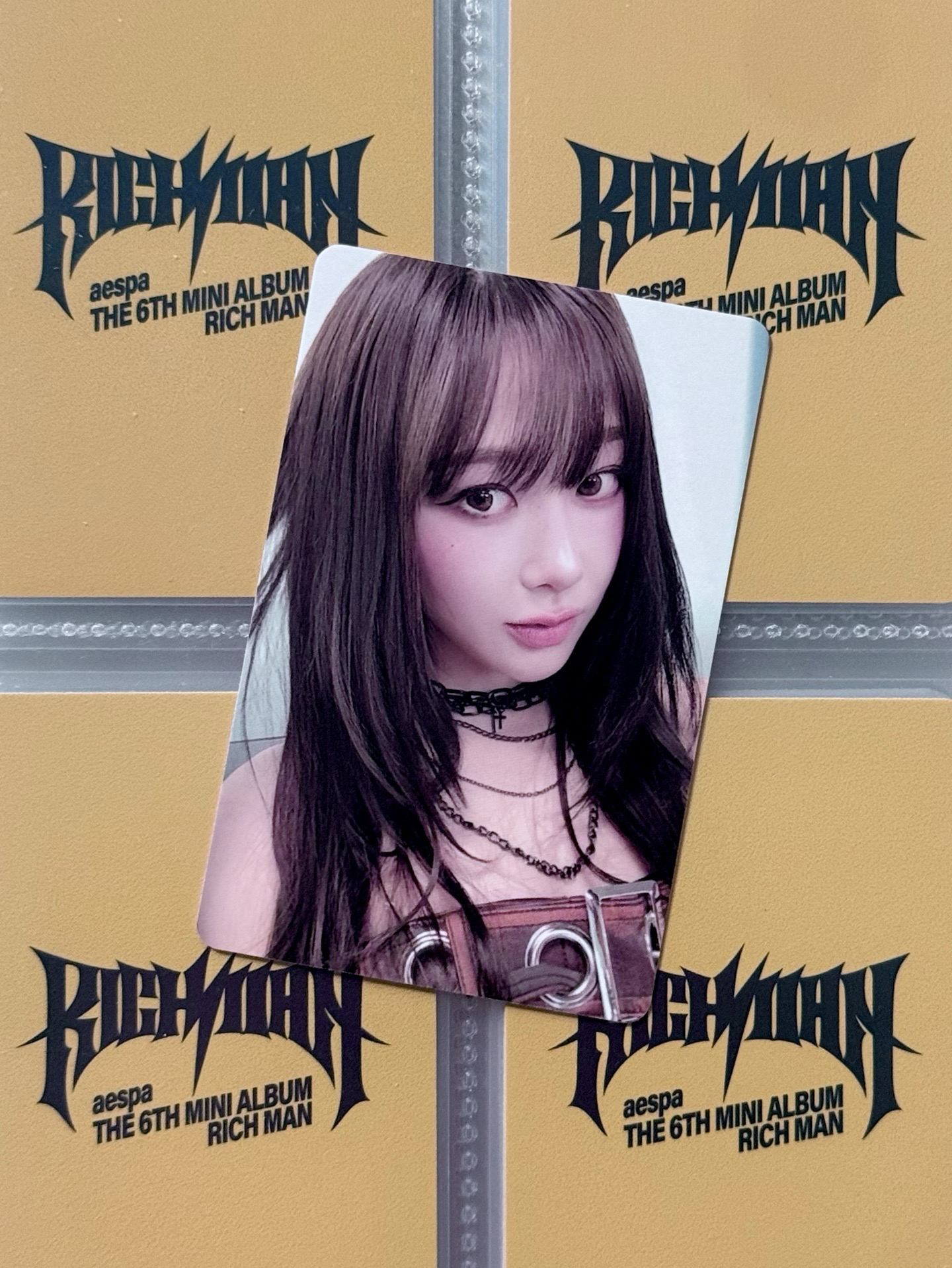 GISELLE 泡泡魔奇幸運卡