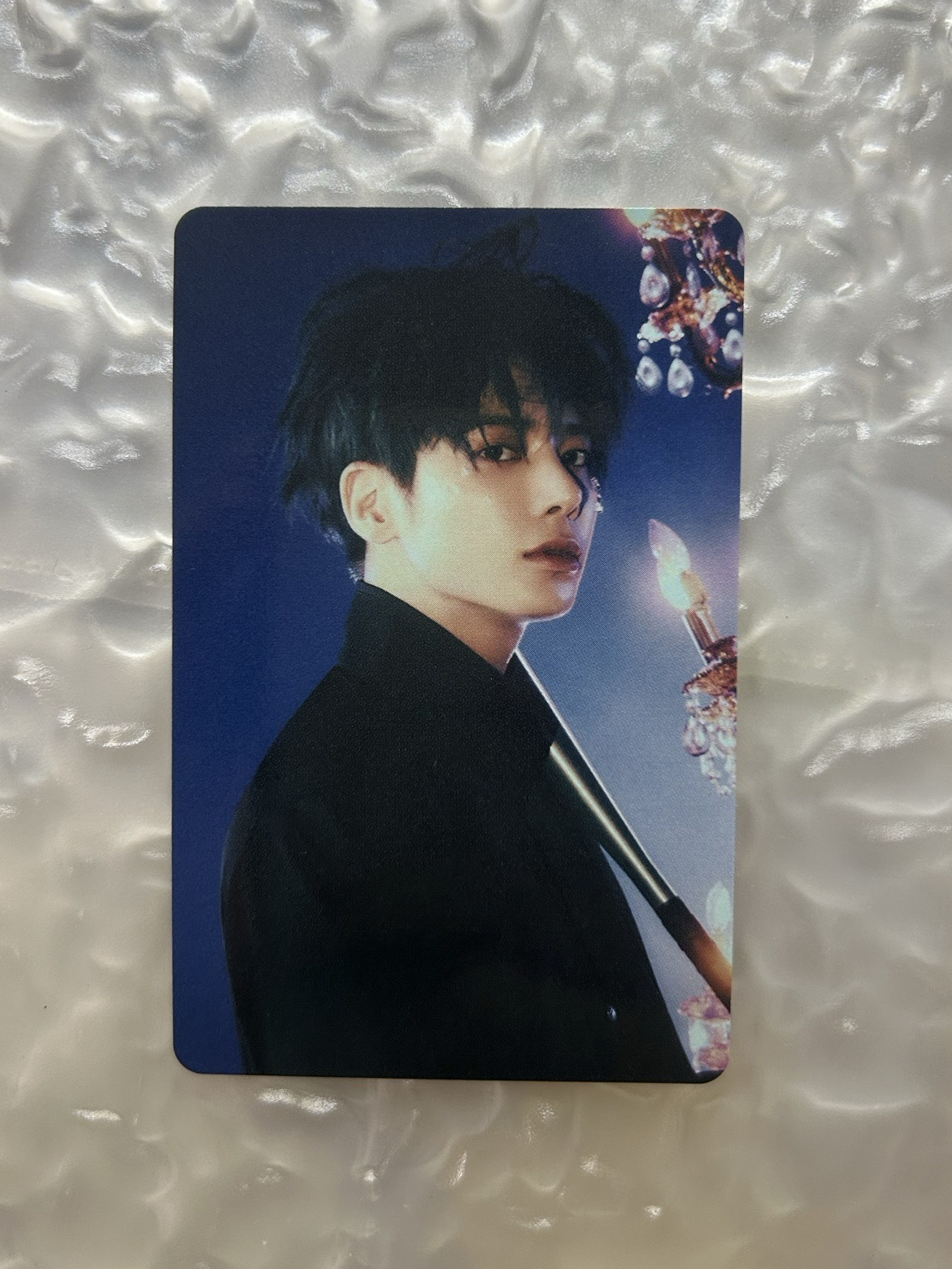 TXT starkissed黑衣側臉顯