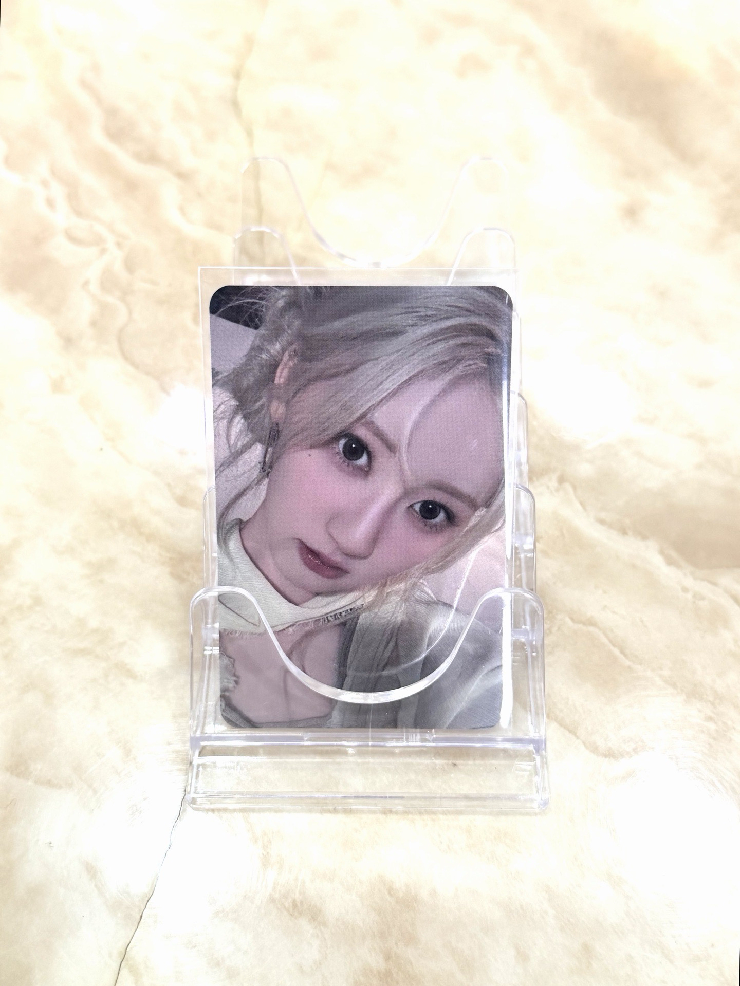 【現貨】藍 一週年寫真書 yg線下 特典卡 C ver.