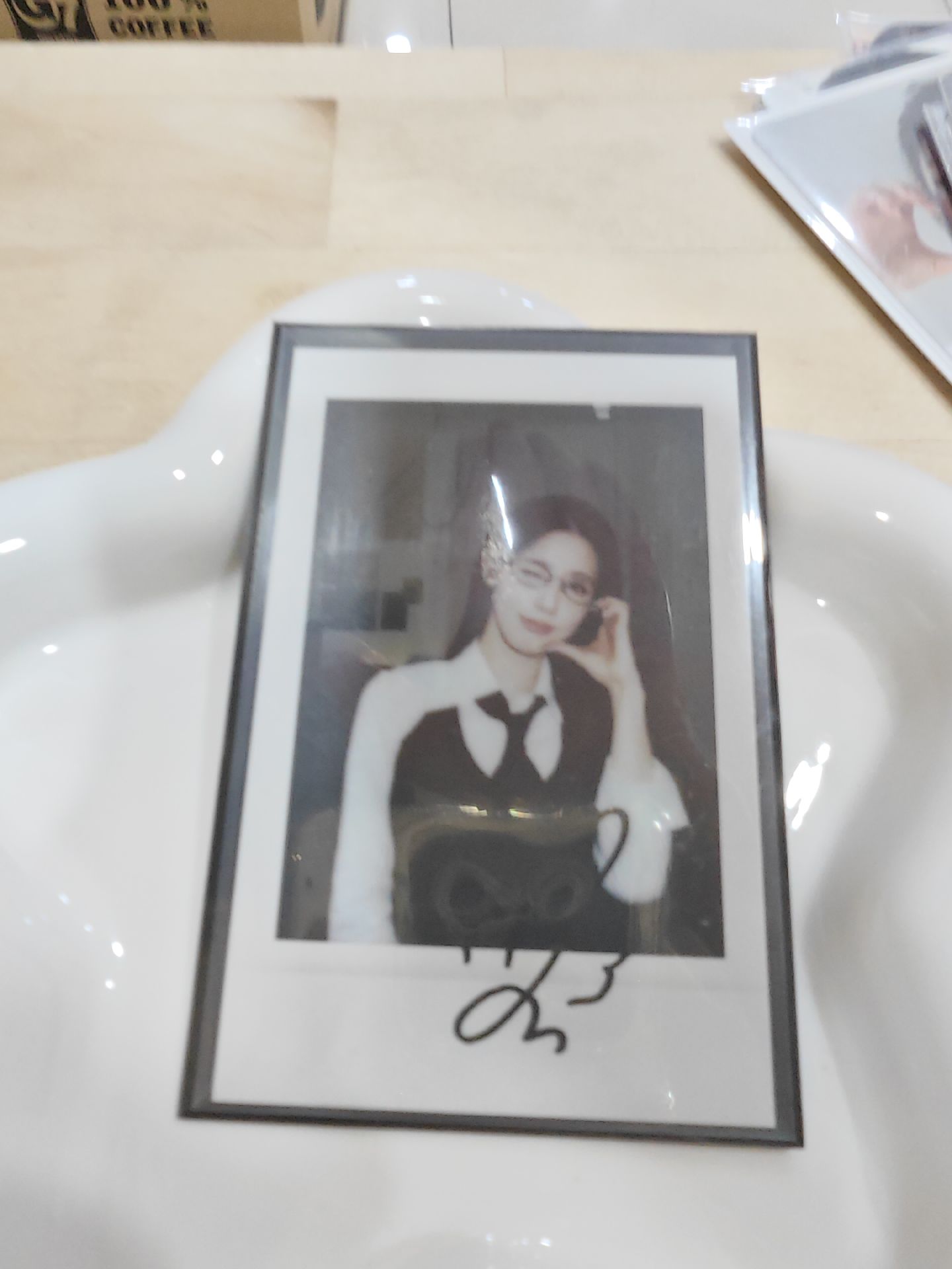 面迷七比心拍立得