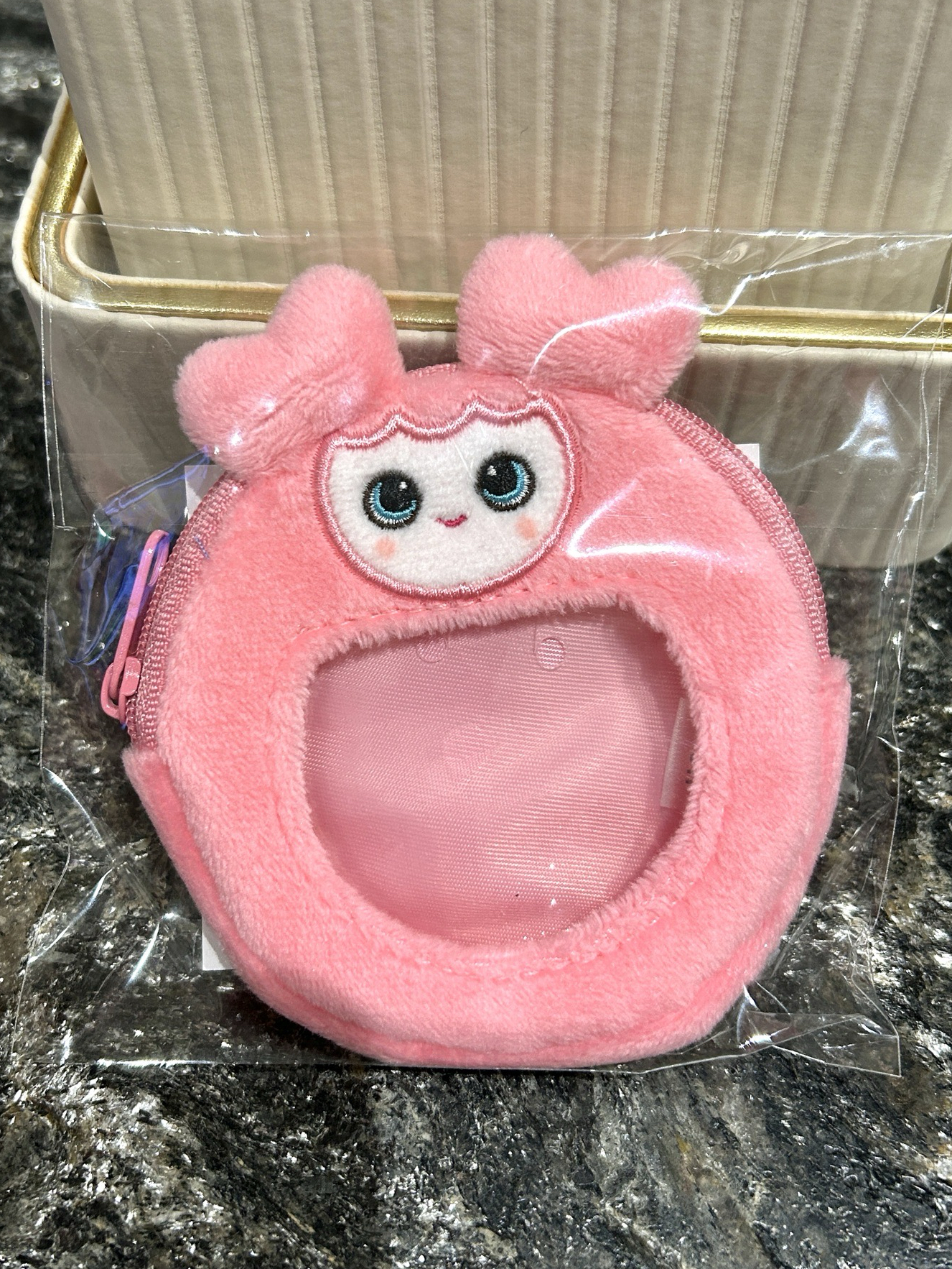 MOMO LOVELY徽章套