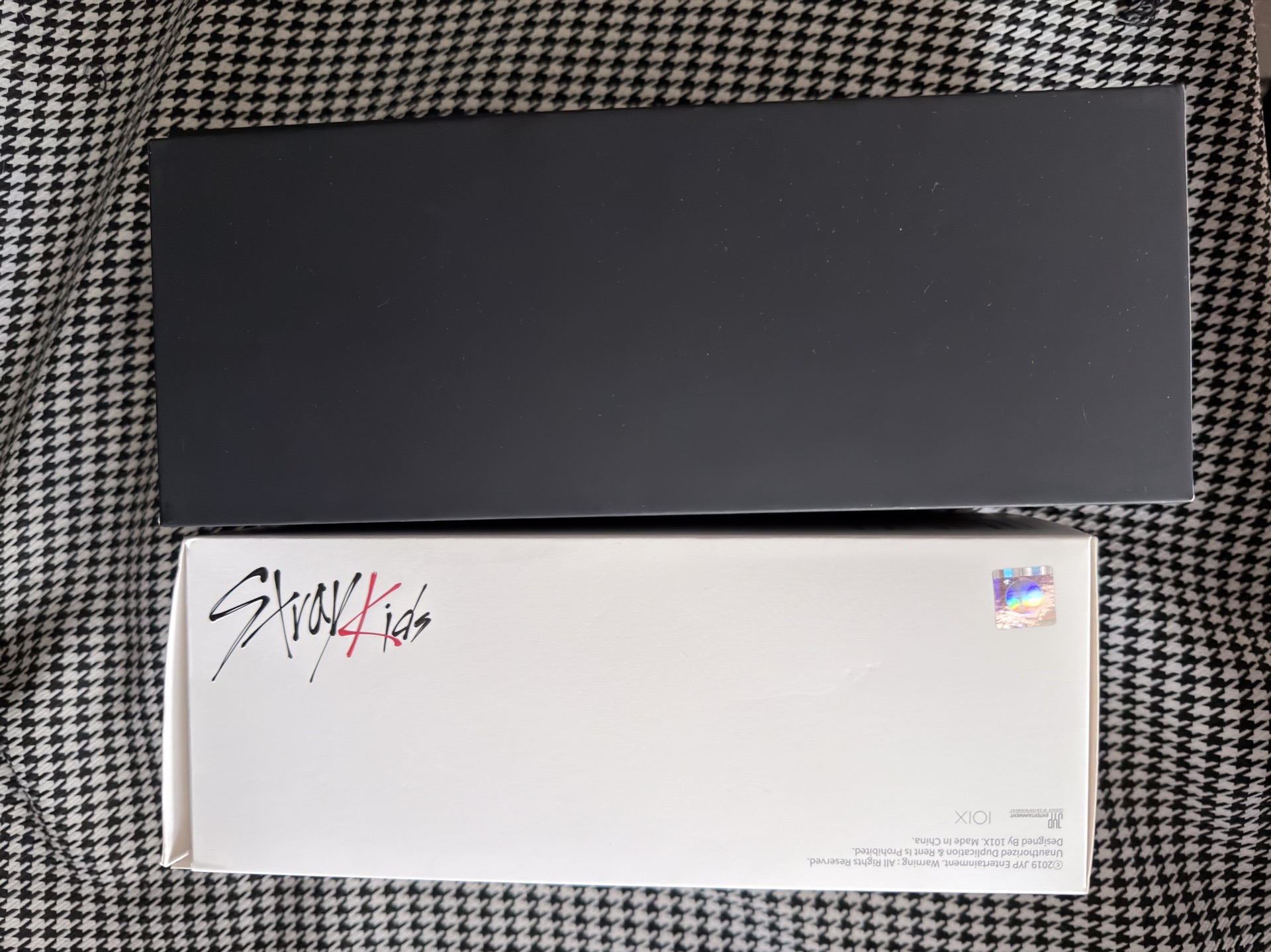 （現貨兩支一起出 一日內寄出）stray kids 一代+二代手燈 應援棒